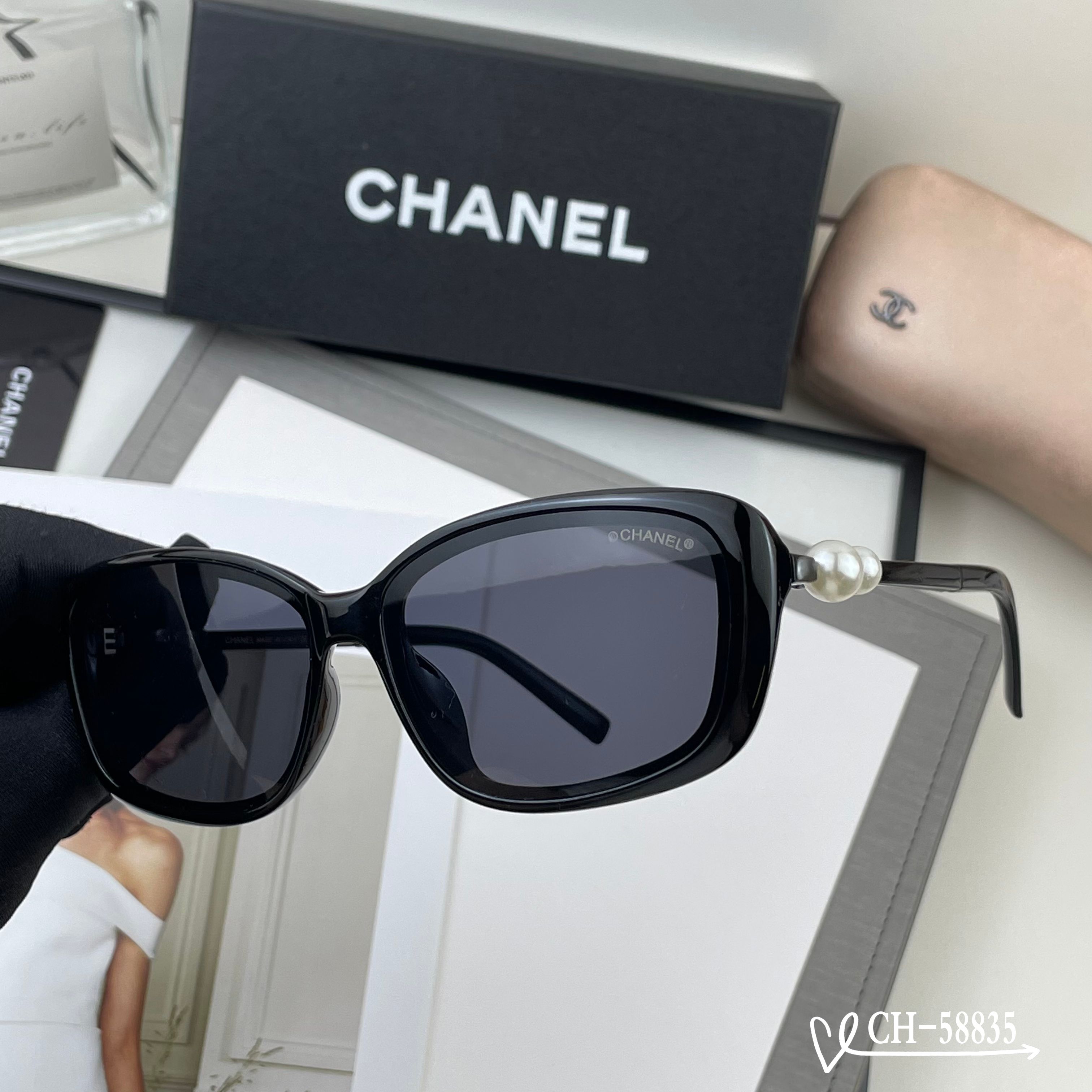 👓.【法国香奈儿-CHANEL】         🕶.【宝丽来树脂高清镜片】         ⭐️.【T