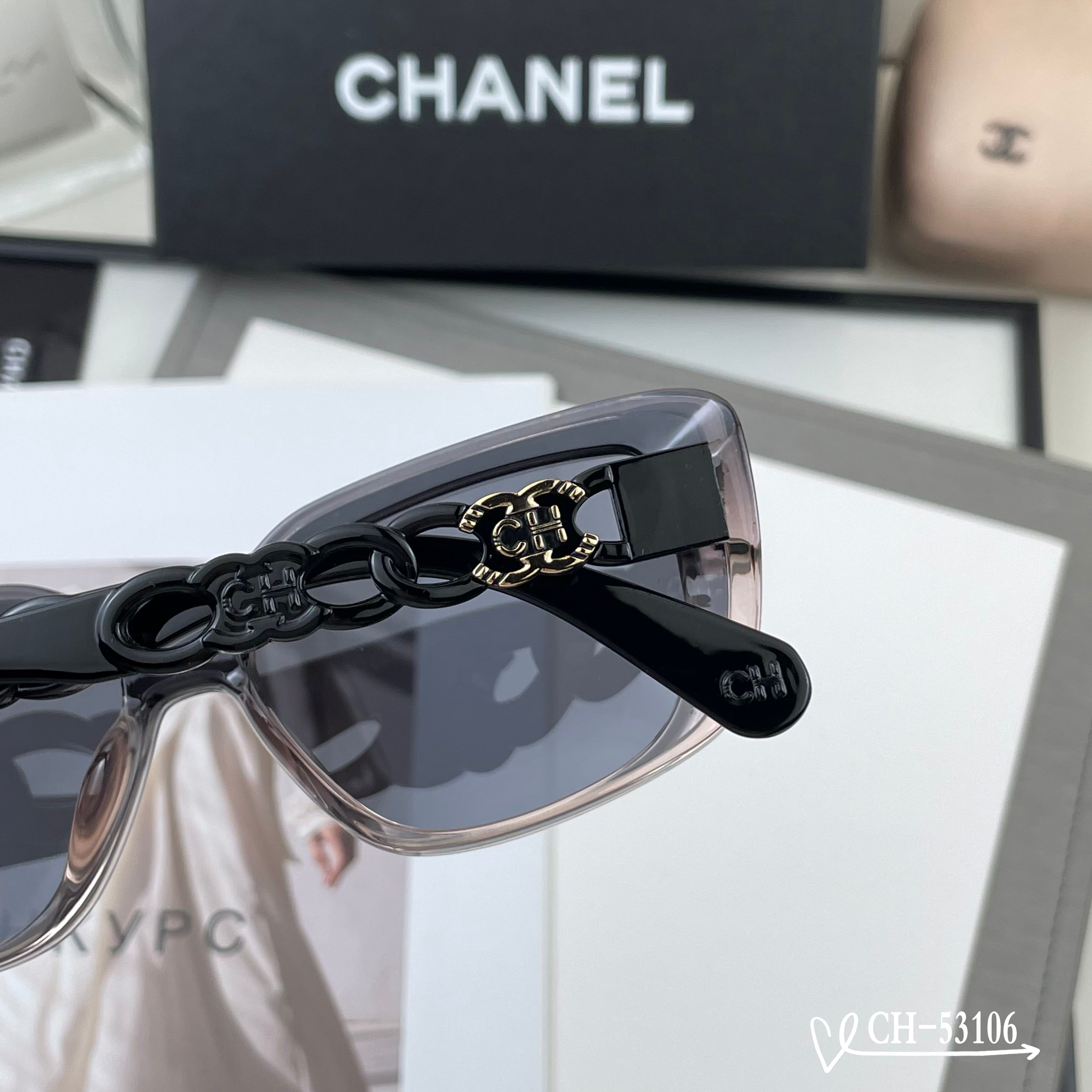 👓.【法国香奈儿-CHANEL】 🕶.【宝丽来树脂高清镜片】 ⭐️.【TR镜架-轻便佩戴舒适】 🌟.【s