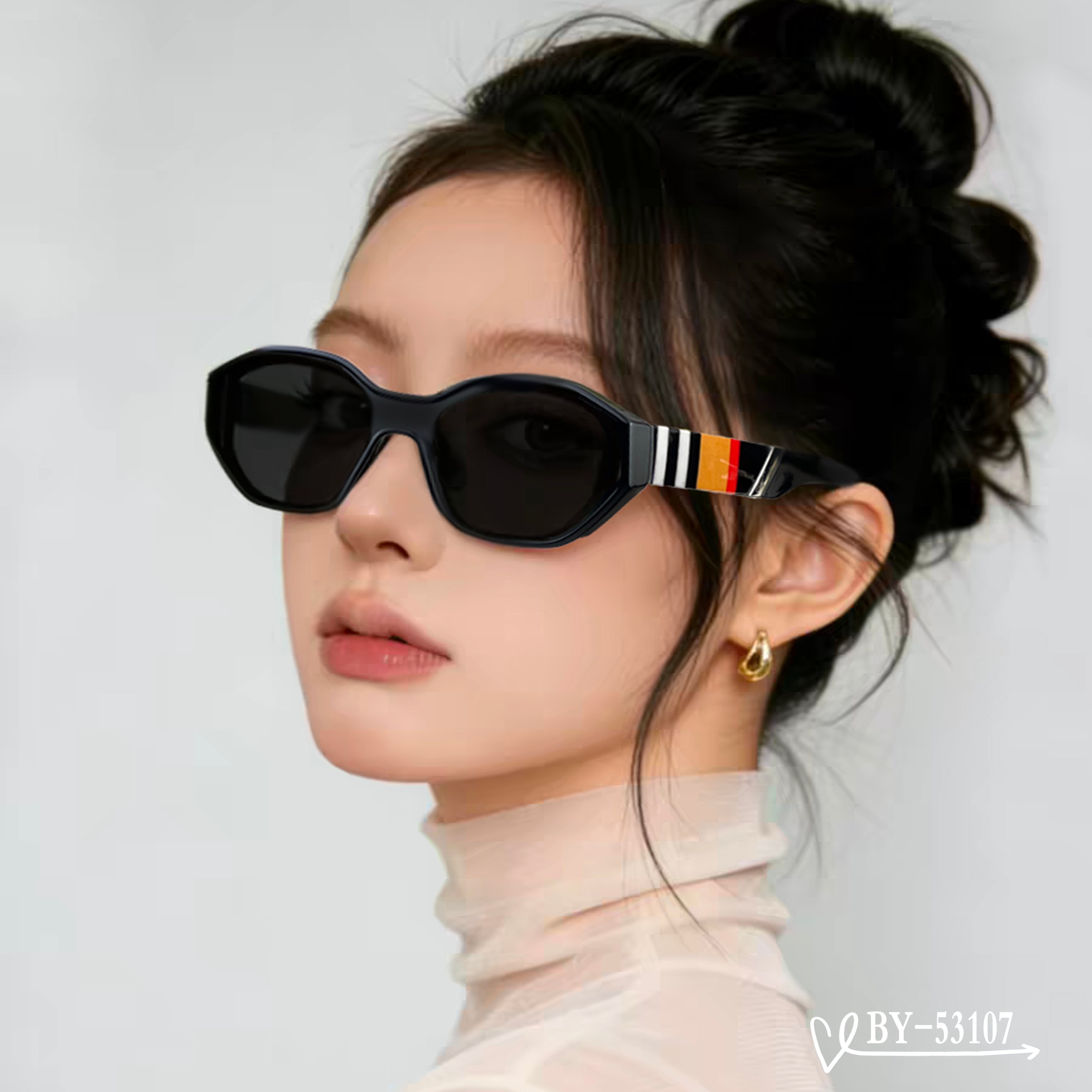 👓.【Burberry-巴宝莉】 🕶.【宝丽来树脂偏光镜片】 ⭐️ .【TR镜架轻便佩戴舒适】 🌟 .【
