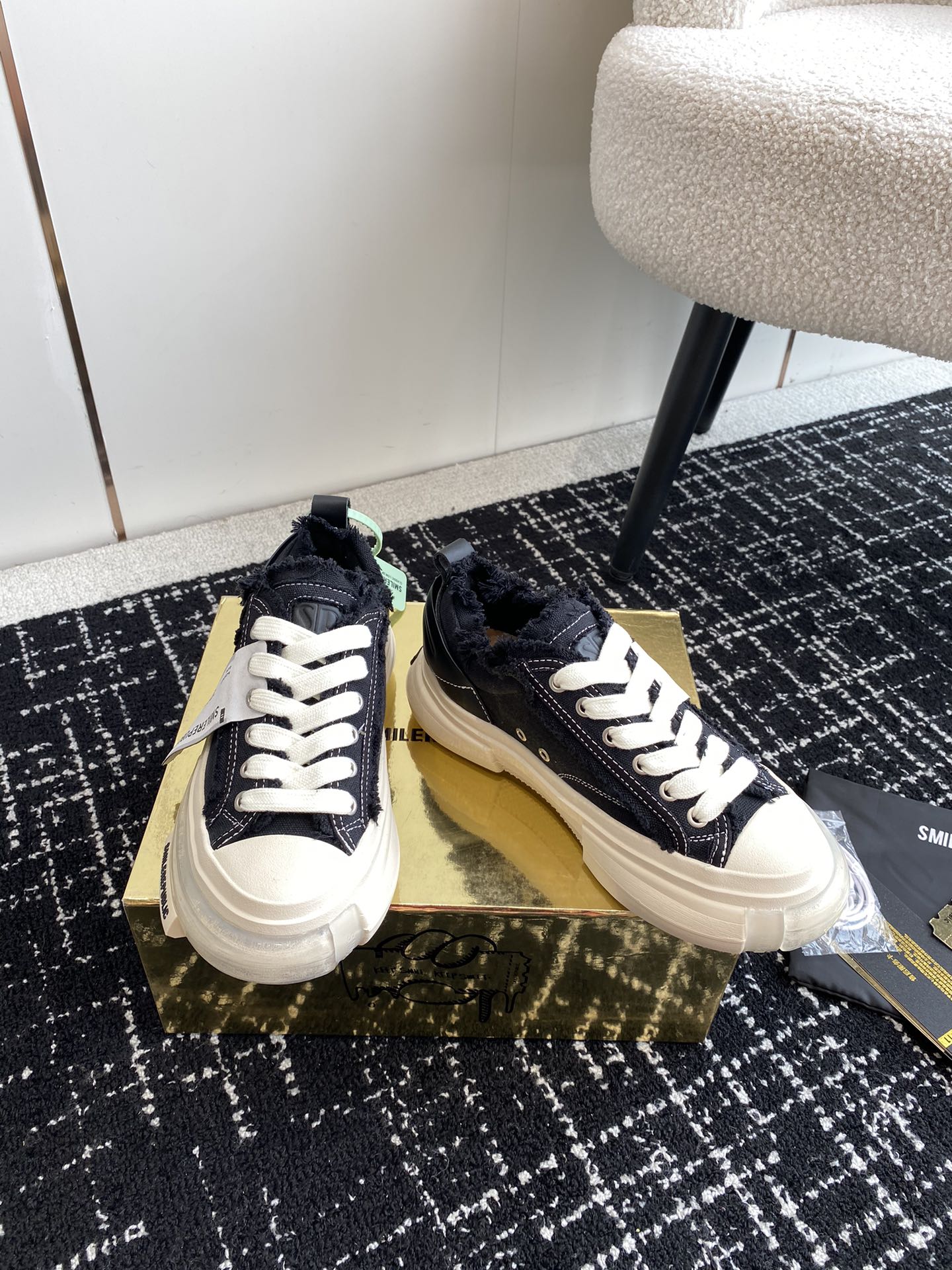 SMILEREPUBLIC Seon Jian Canvas Shoes: Retro Style for Couples’ Leisure Sneakers - 图片 3