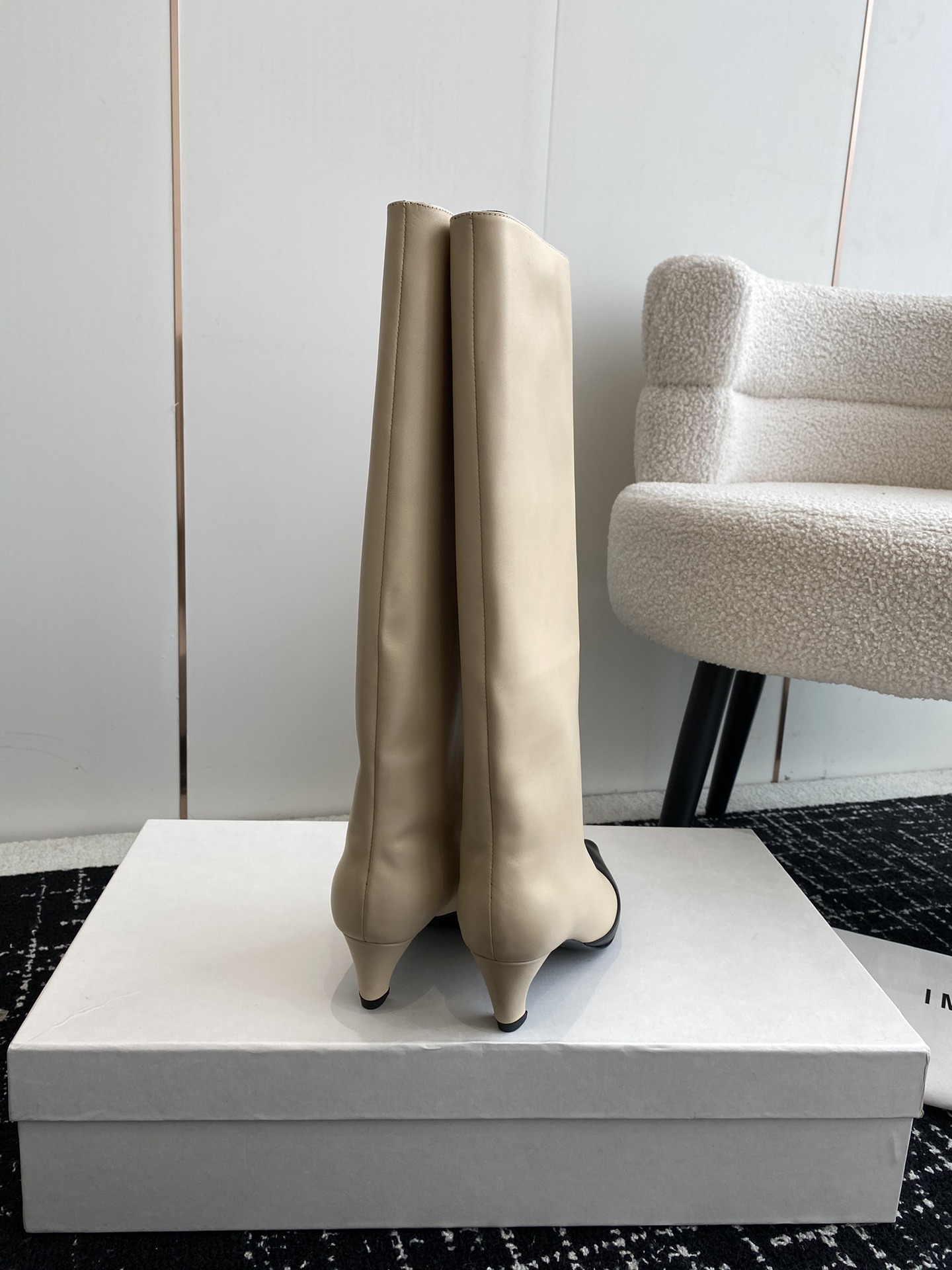 Fashionable Immi 2023: Glamorous Substitutes with Unique Design and Italian Craftsmanship - 图片 7