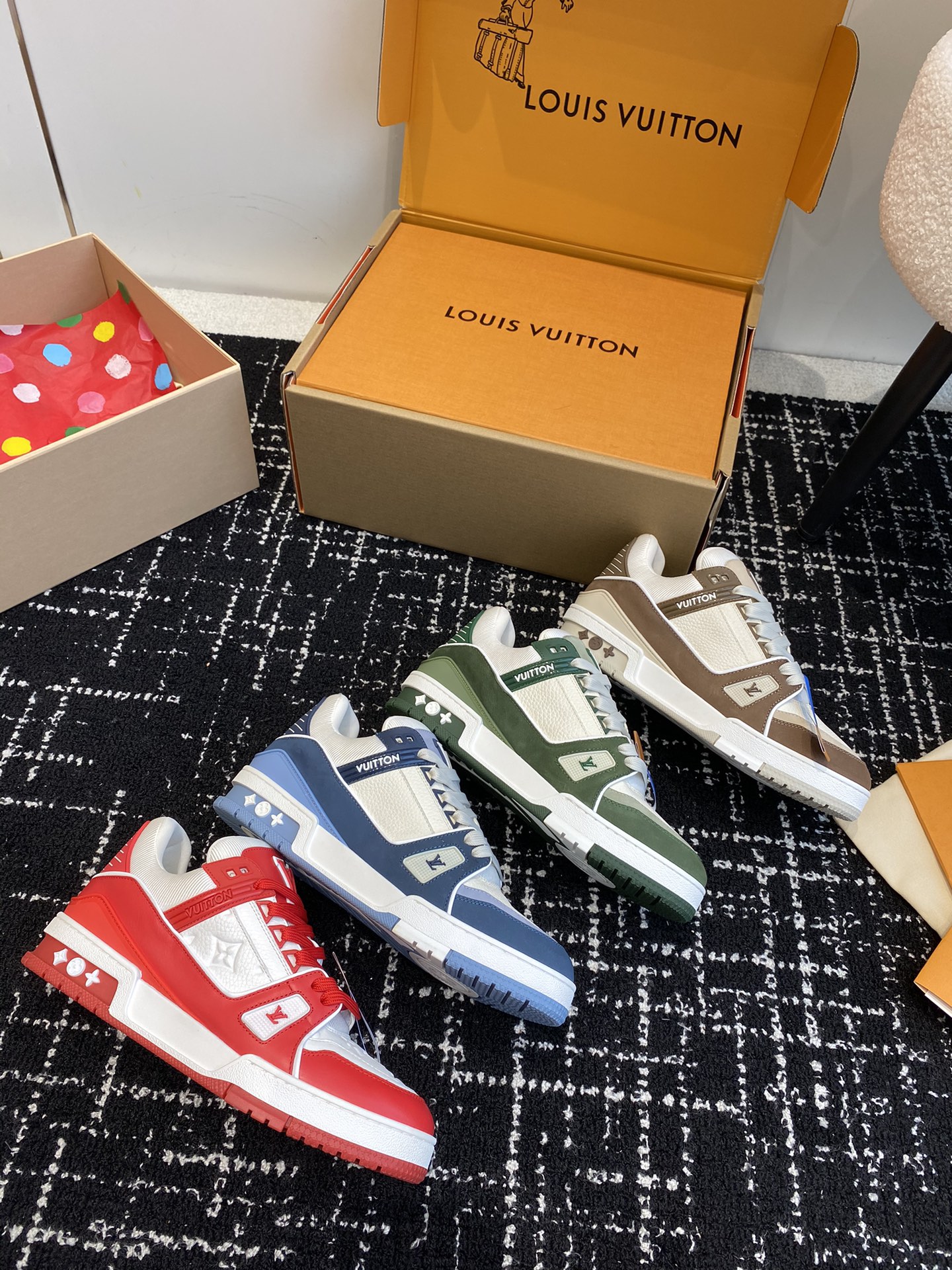 [Louis Vuitton Women