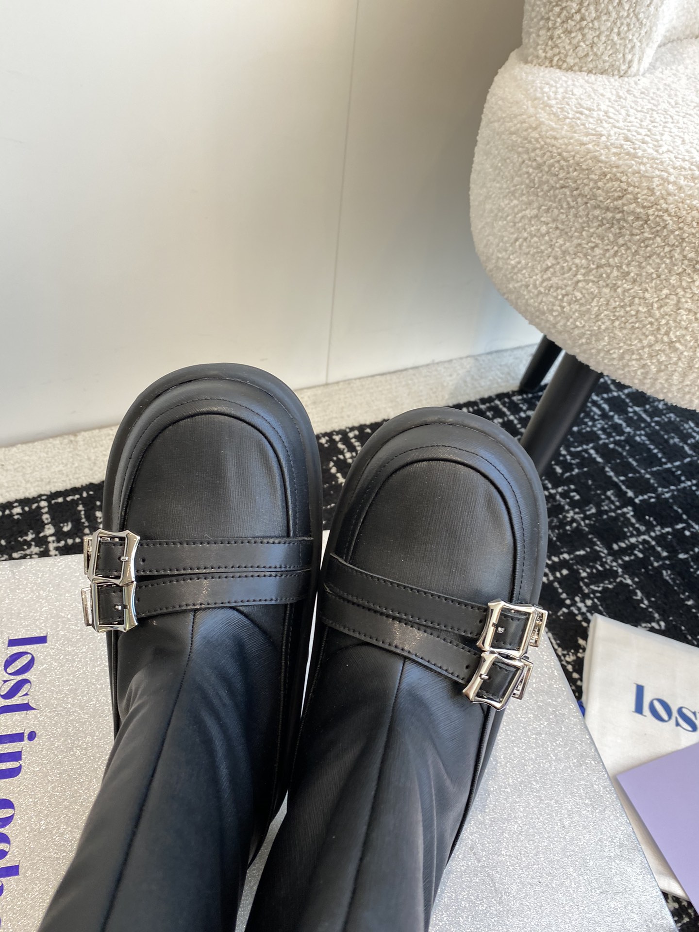 Unique Snow Boots Series by Substitute: Handcrafted with Fine Leather and Pure Wool - 图片 6