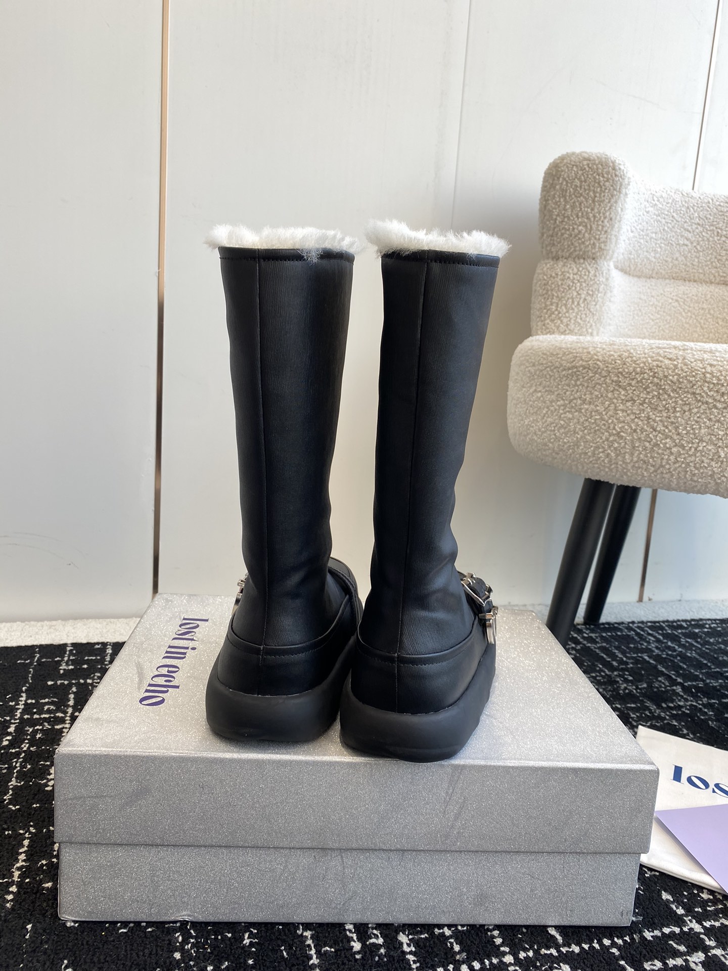 Unique Snow Boots Series by Substitute: Handcrafted with Fine Leather and Pure Wool - 图片 7