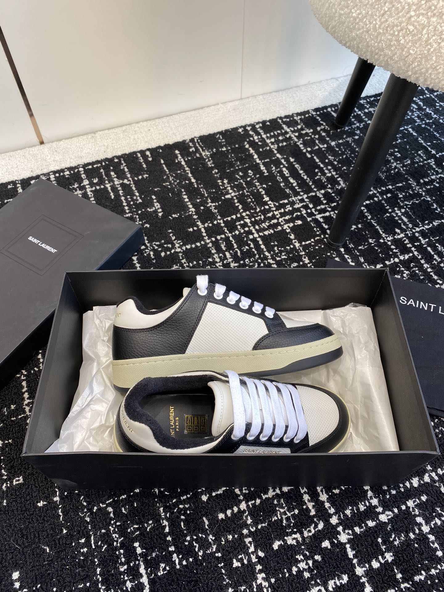 SAINT LAURENT White Low-Band Sneakers Review – Toshio-sensei 897 - 图片 6