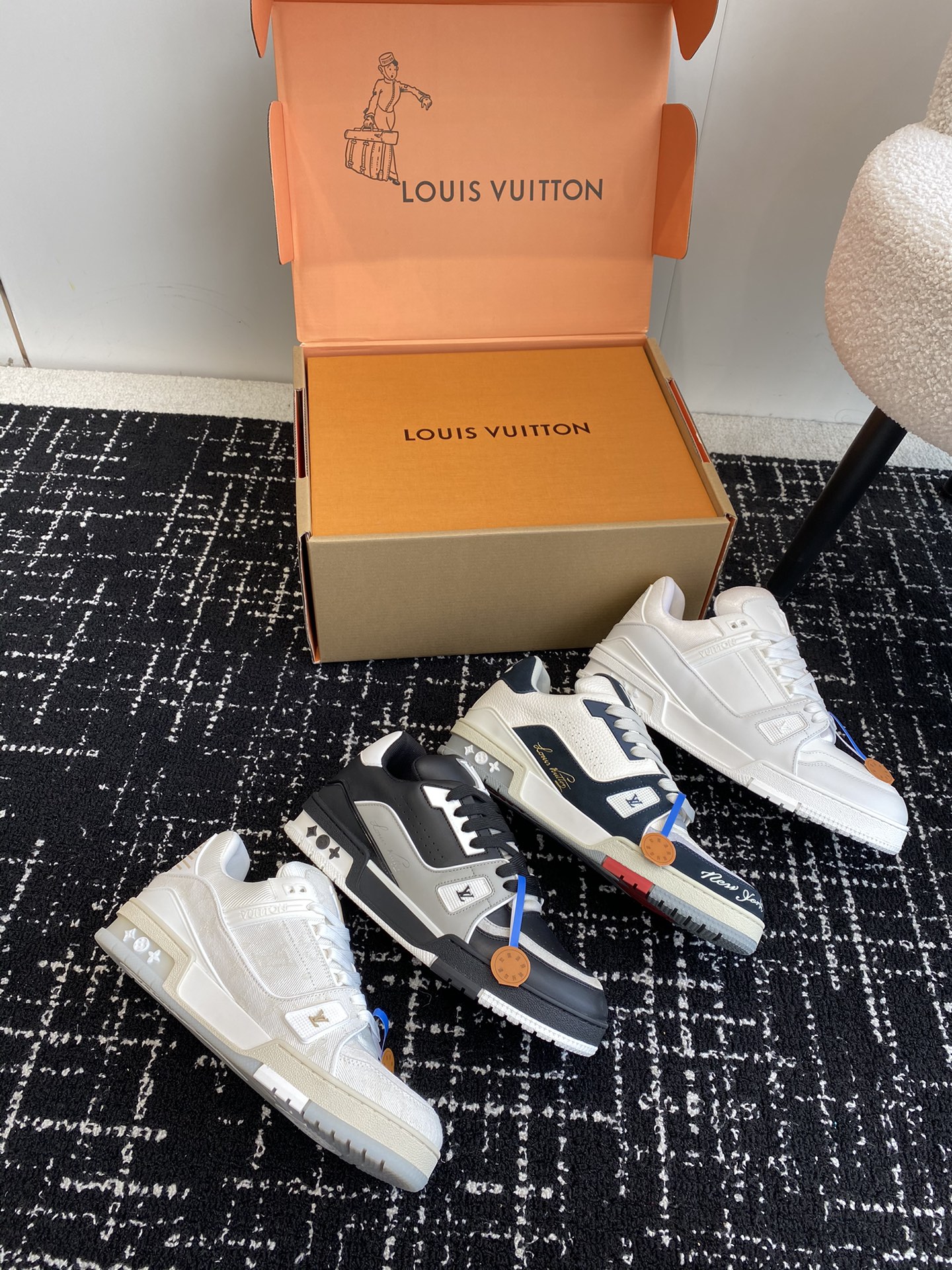 [Louis Vuitton Women