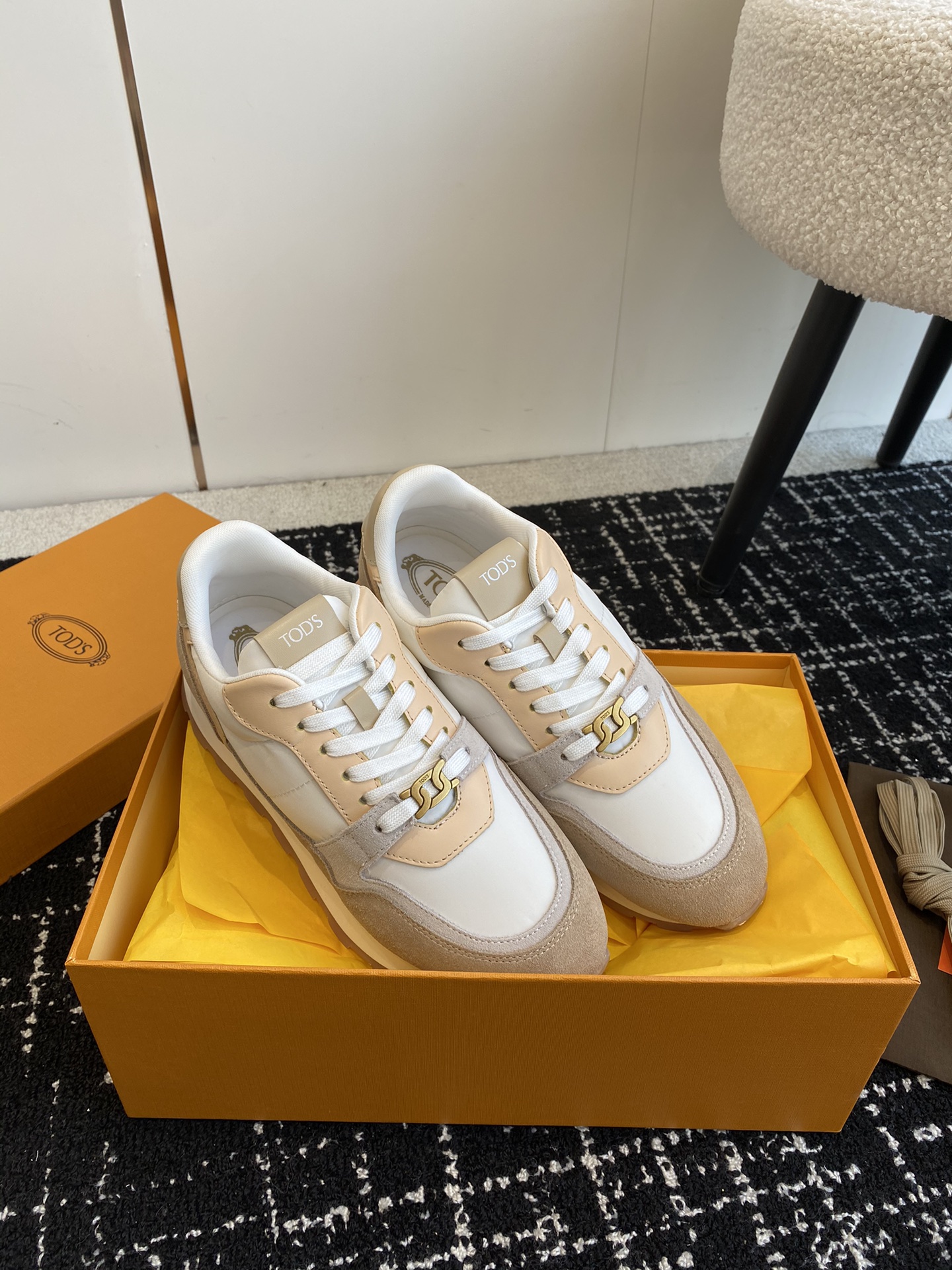 Trendy Tods Loafers for Daily Commuting: Comfortable and Stylish Classic Design - 图片 3
