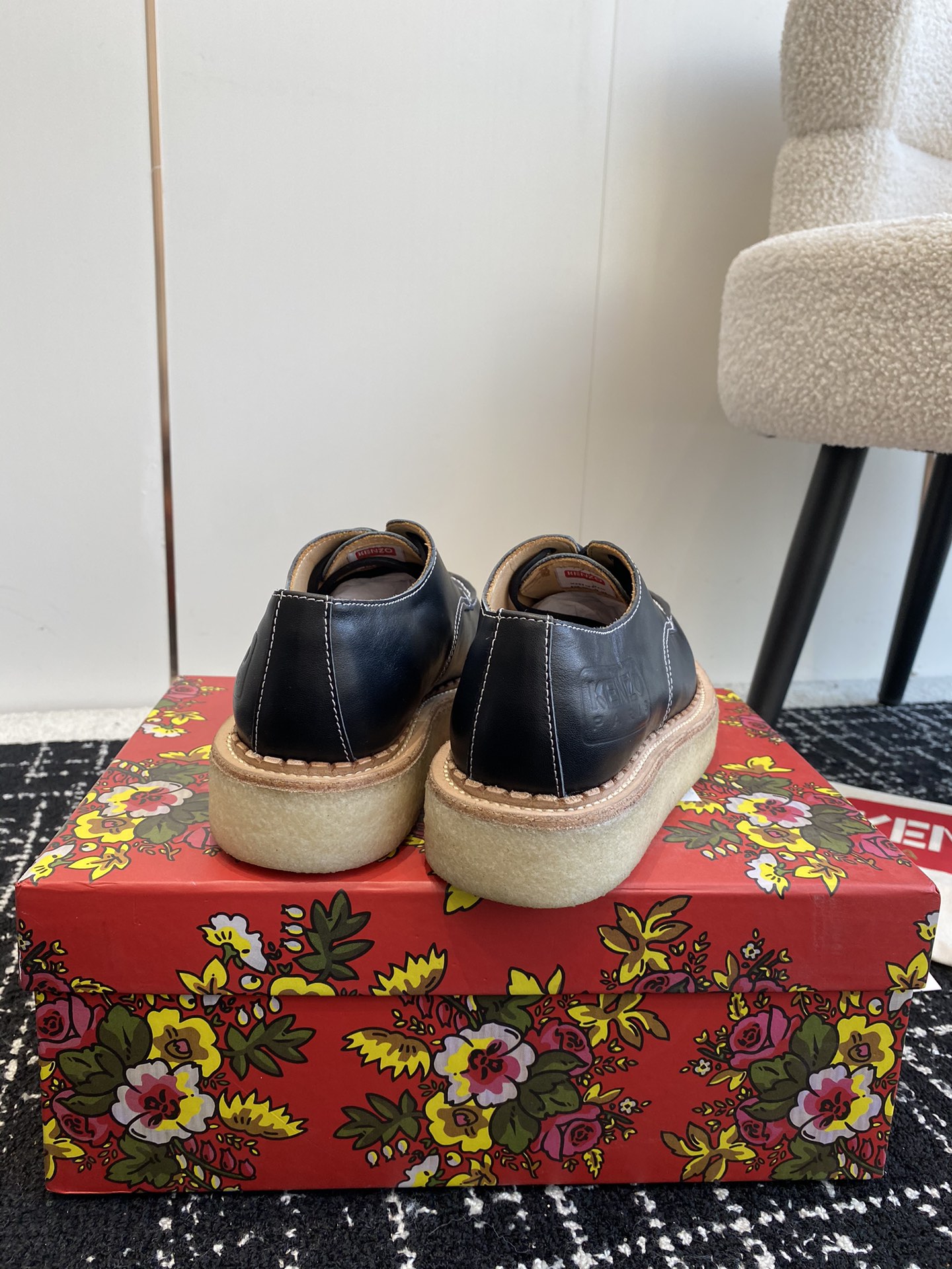 KENZO Kangaroo Shoes: Stylish, Comfortable, and Unisex – A Dream Substitute for $925 - 图片 8