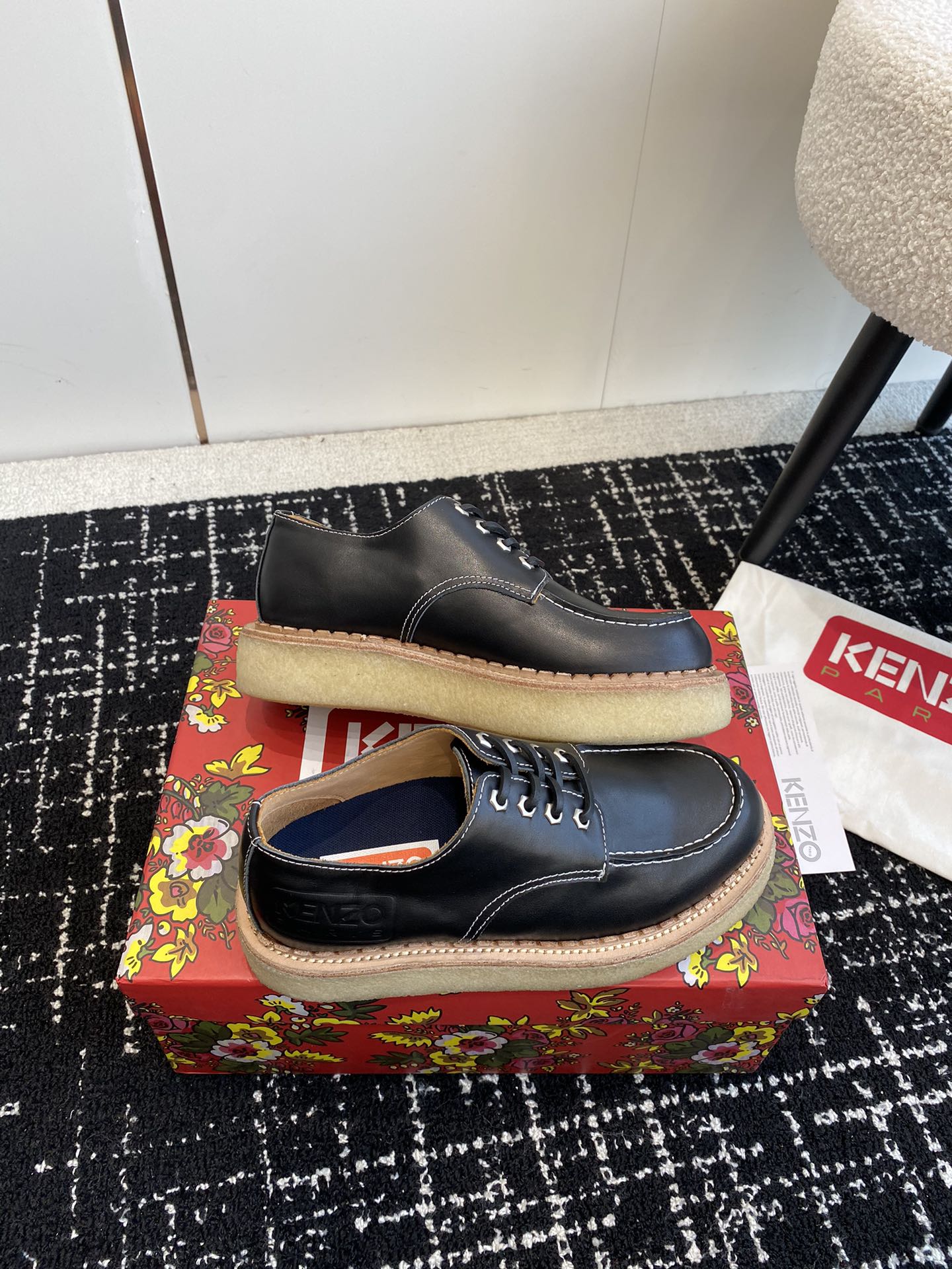 KENZO Kangaroo Shoes: Stylish, Comfortable, and Unisex – A Dream Substitute for $925 - 图片 3