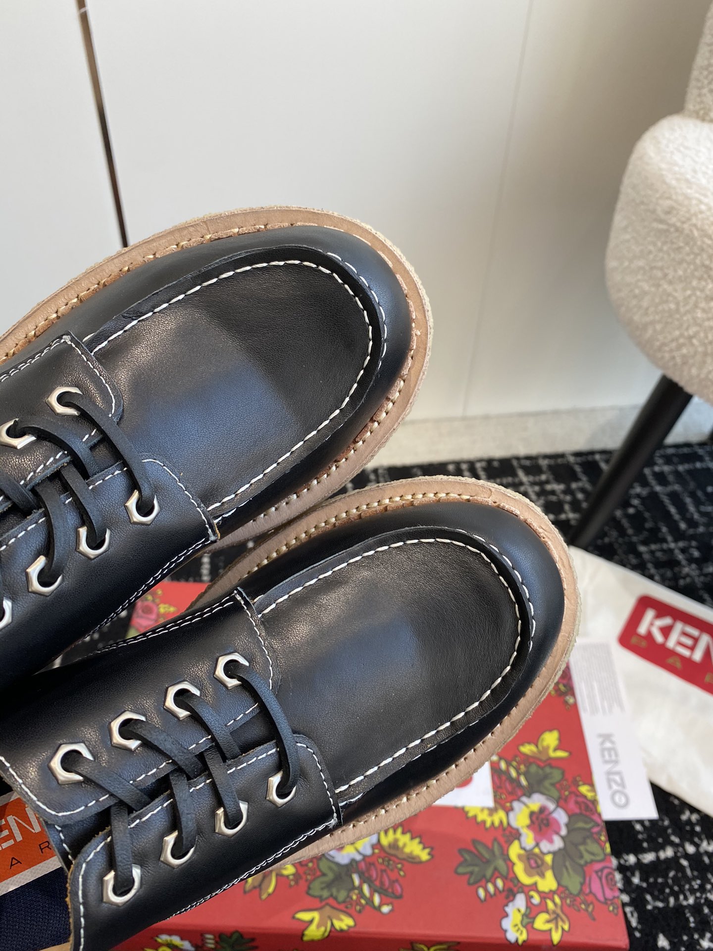 KENZO Kangaroo Shoes: Stylish, Comfortable, and Unisex – A Dream Substitute for $925 - 图片 4