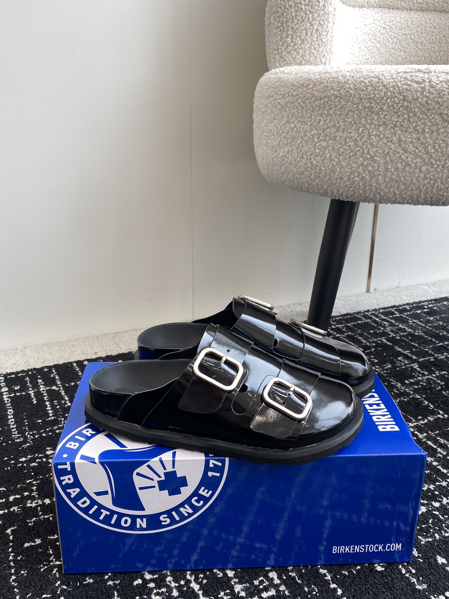 Birkenstock24ss新款这个刚出我就心动了代购找很久才买到货真的一鞋难求真的超级好看姐妹们给我