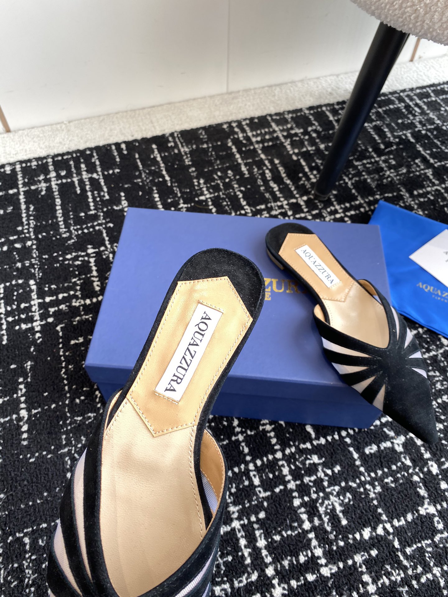 Aquazzura24ss惊艳火爆款菠萝王室贵族的钟爱雍容华贵气质高雅到手如图柜级品质进口麂皮璀璨别致水