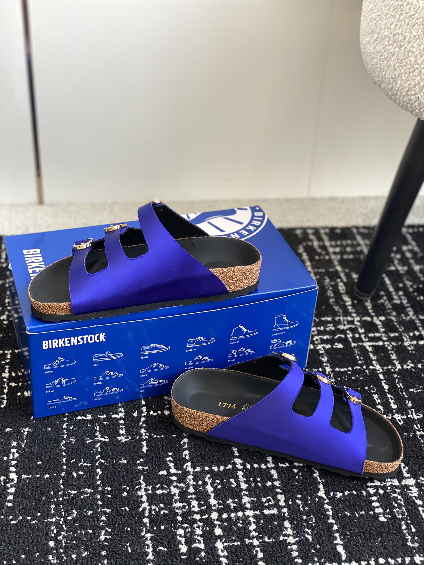 Birkenstock系列拖鞋这两个品牌刚出联名我就心动了代购找很久才买到货真的一鞋难求真的超级好看姐妹