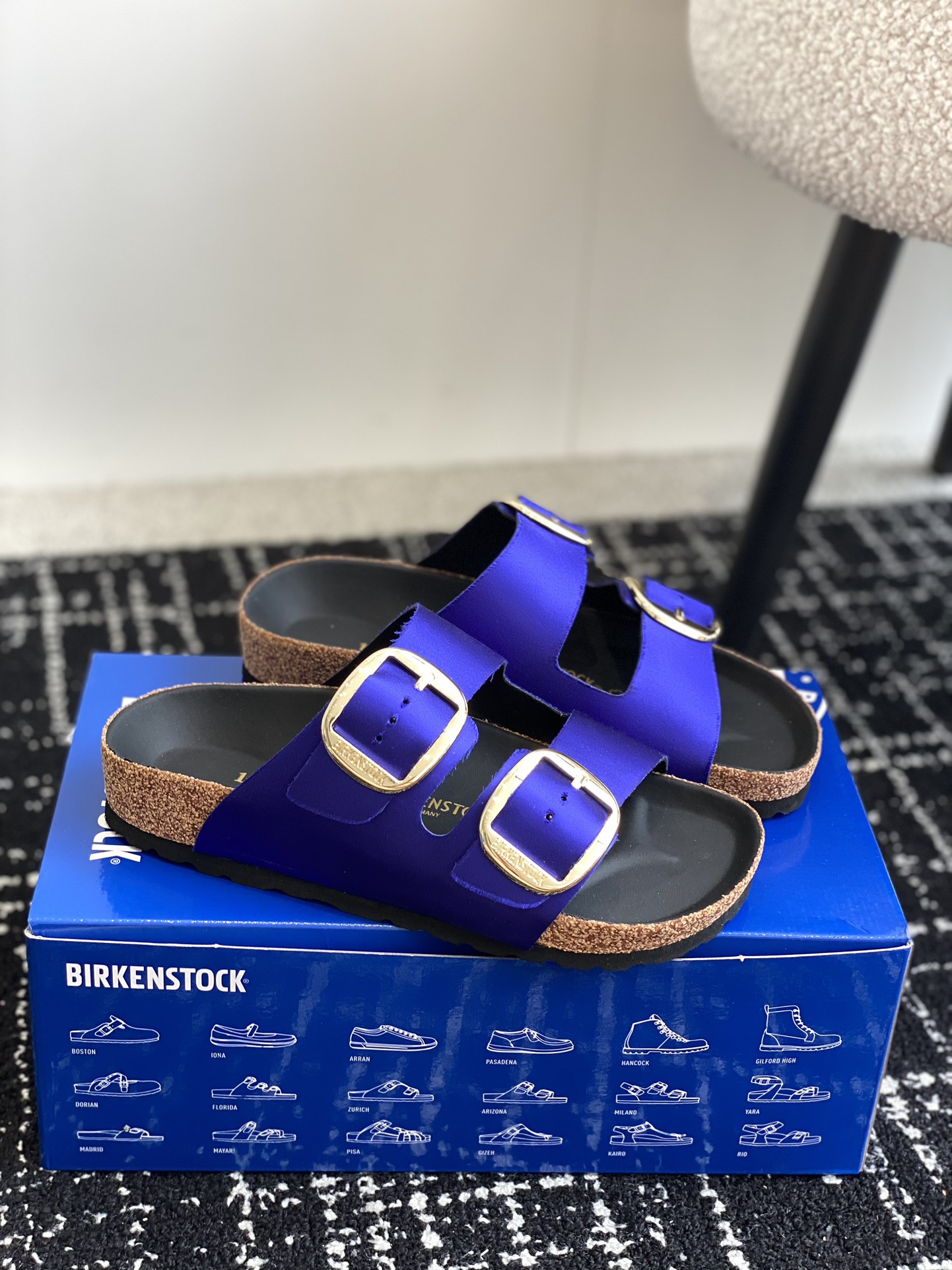 Birkenstock系列拖鞋这两个品牌刚出联名我就心动了代购找很久才买到货真的一鞋难求真的超级好看姐妹