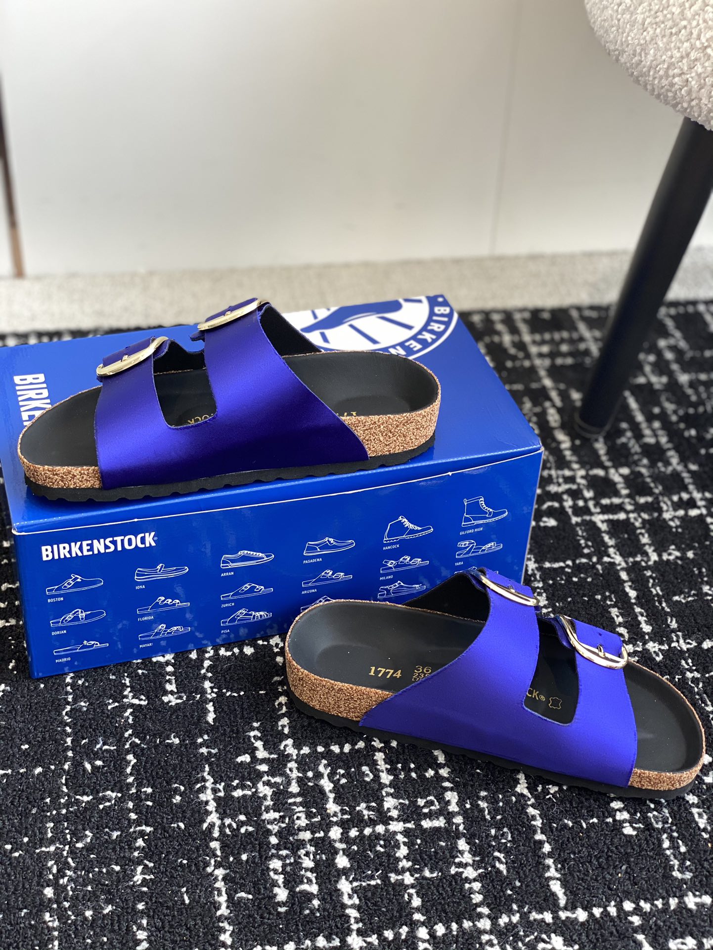 Birkenstock系列拖鞋这两个品牌刚出联名我就心动了代购找很久才买到货真的一鞋难求真的超级好看姐妹