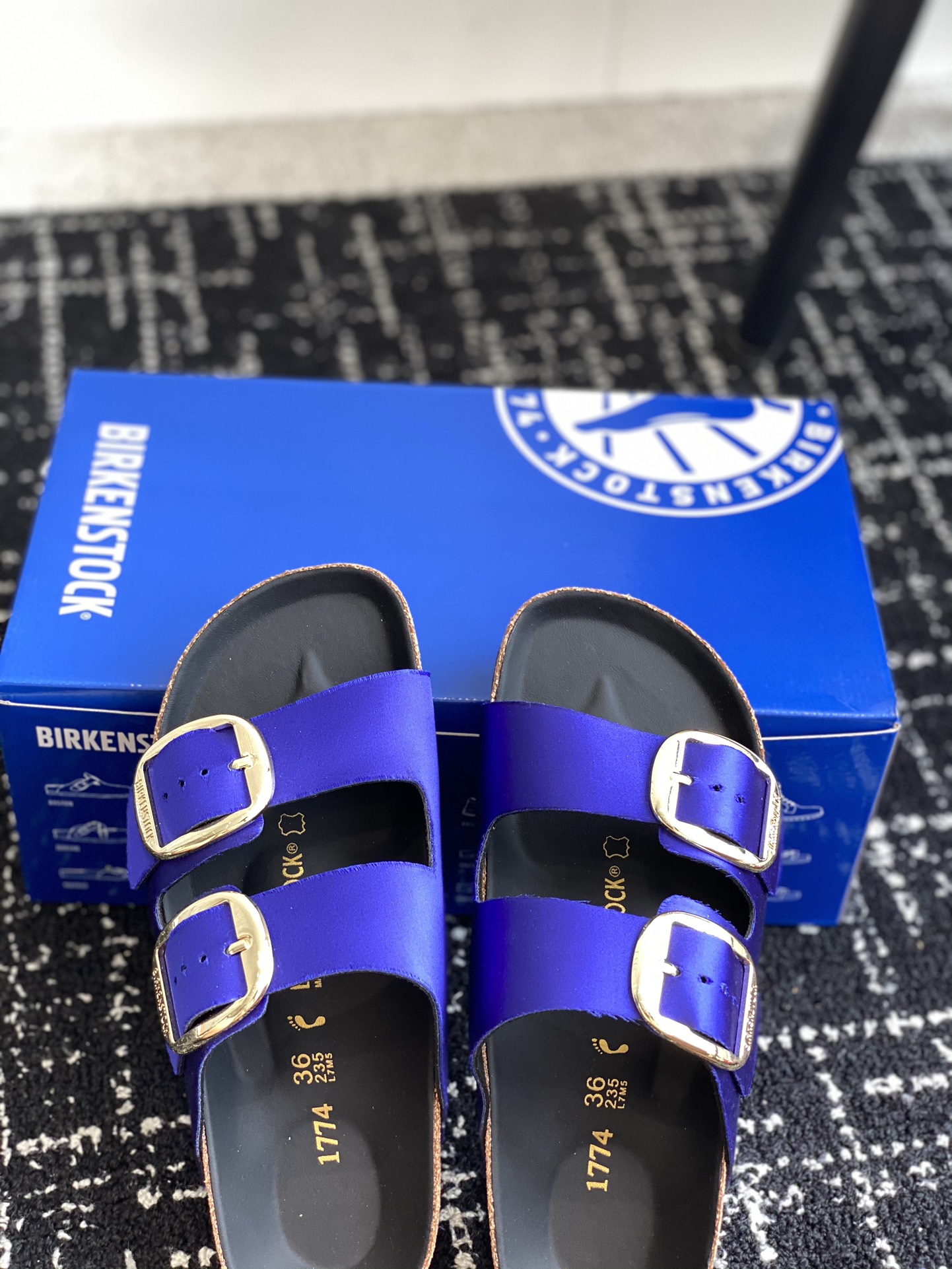 Birkenstock系列拖鞋这两个品牌刚出联名我就心动了代购找很久才买到货真的一鞋难求真的超级好看姐妹