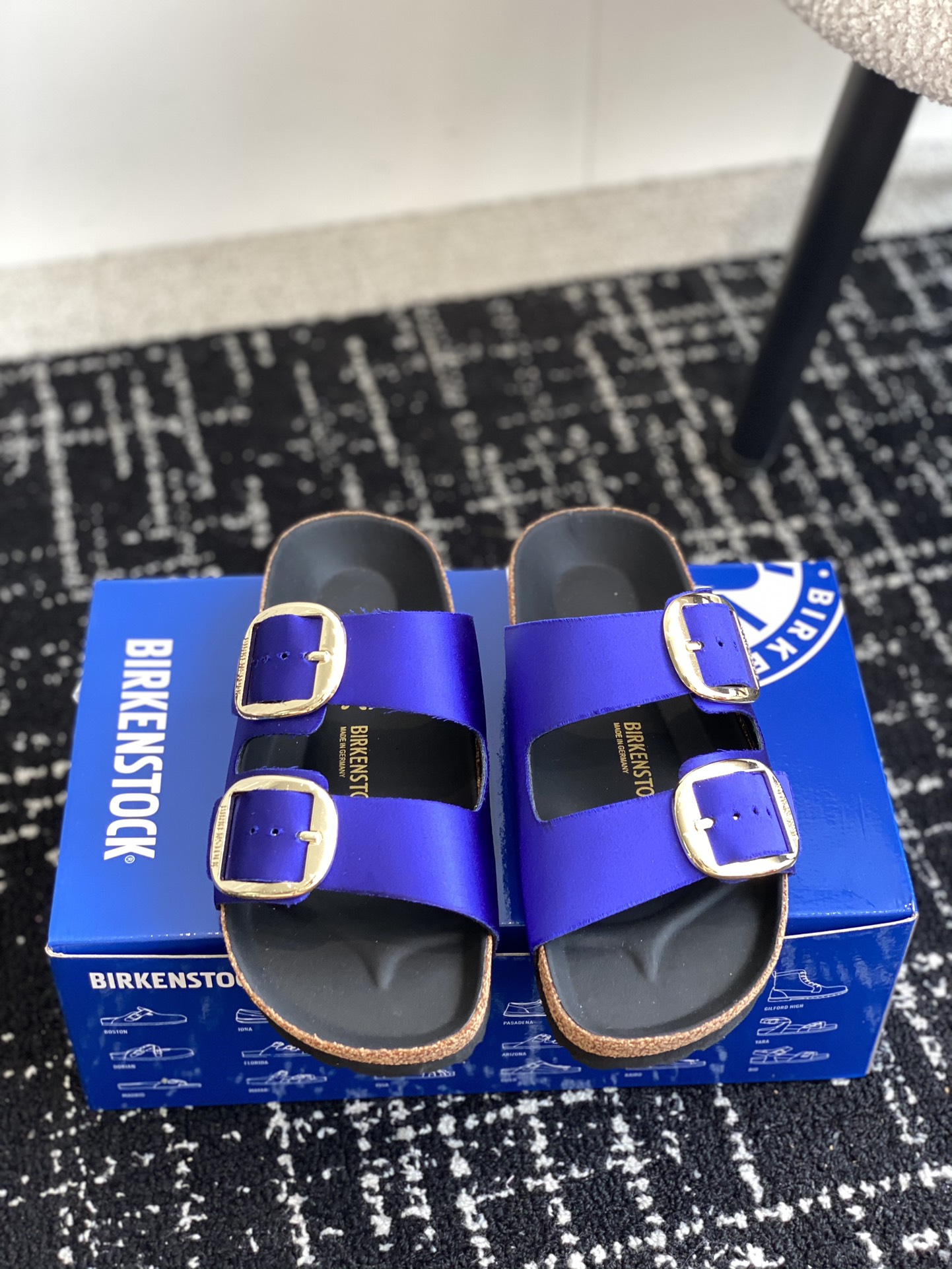 Birkenstock系列拖鞋这两个品牌刚出联名我就心动了代购找很久才买到货真的一鞋难求真的超级好看姐妹