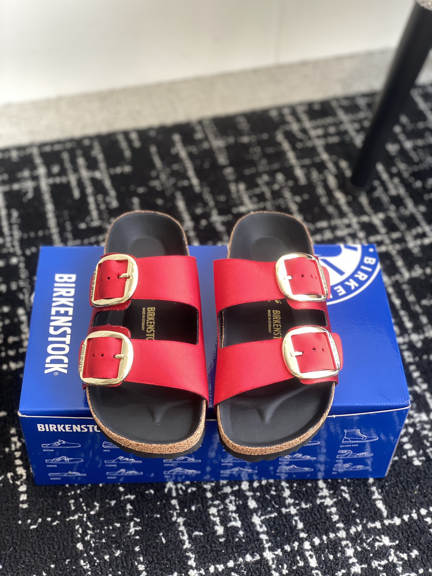 Birkenstock系列拖鞋这两个品牌刚出联名我就心动了代购找很久才买到货真的一鞋难求真的超级好看姐妹