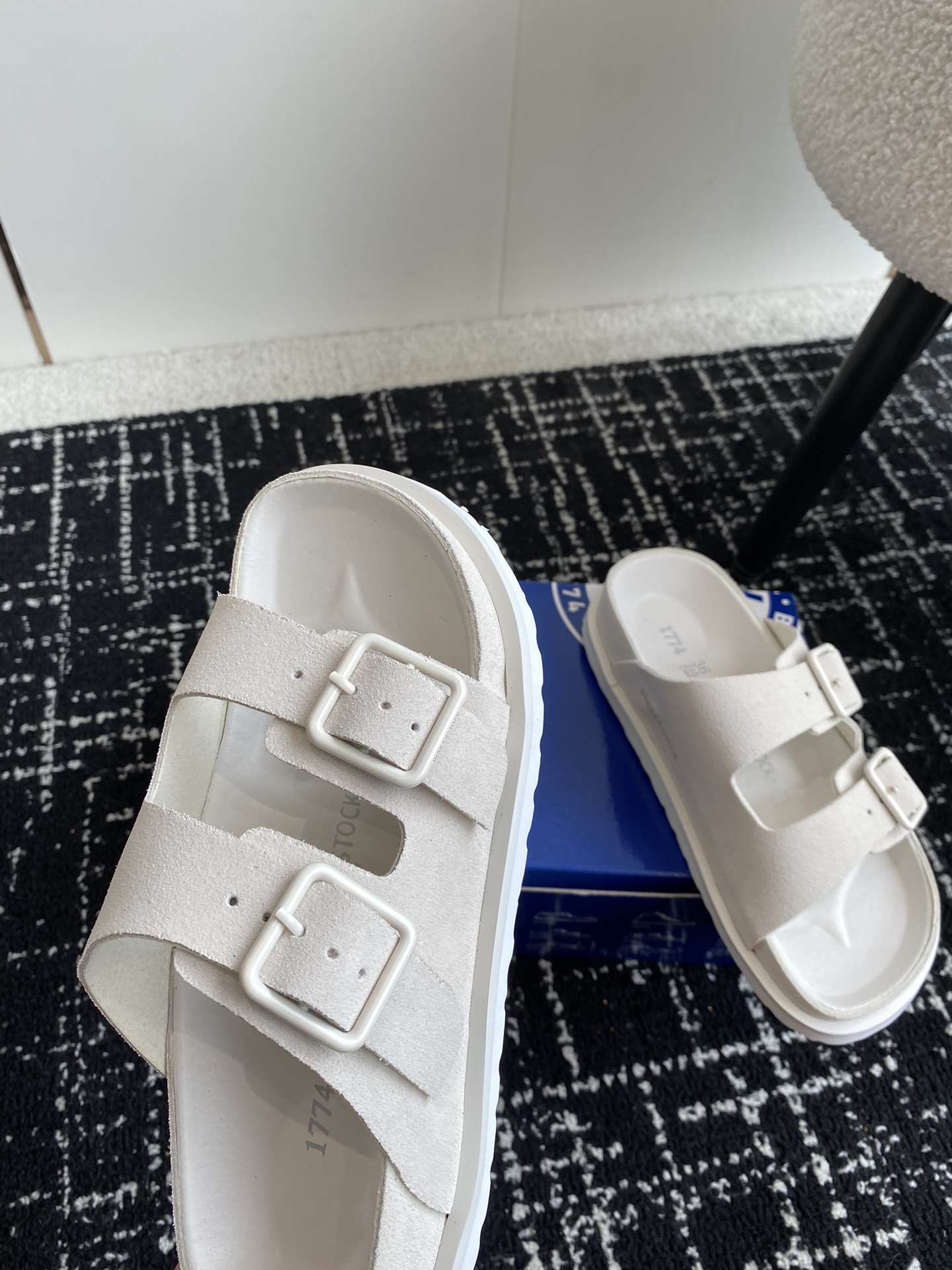 情侣款Birkenstock24ss新款1774系列半拖这两个品牌刚出联名我就心动了代购找很久才买到货真