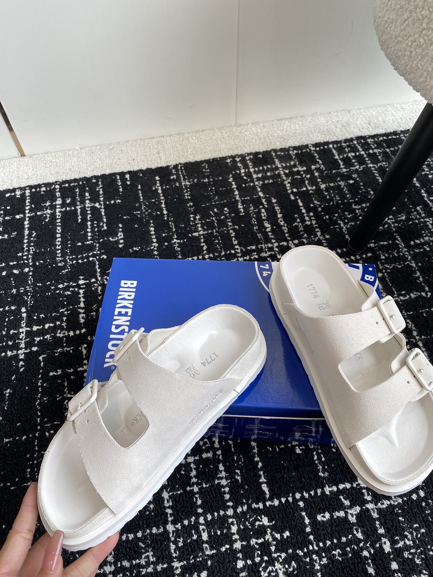 情侣款Birkenstock24ss新款1774系列半拖这两个品牌刚出联名我就心动了代购找很久才买到货真