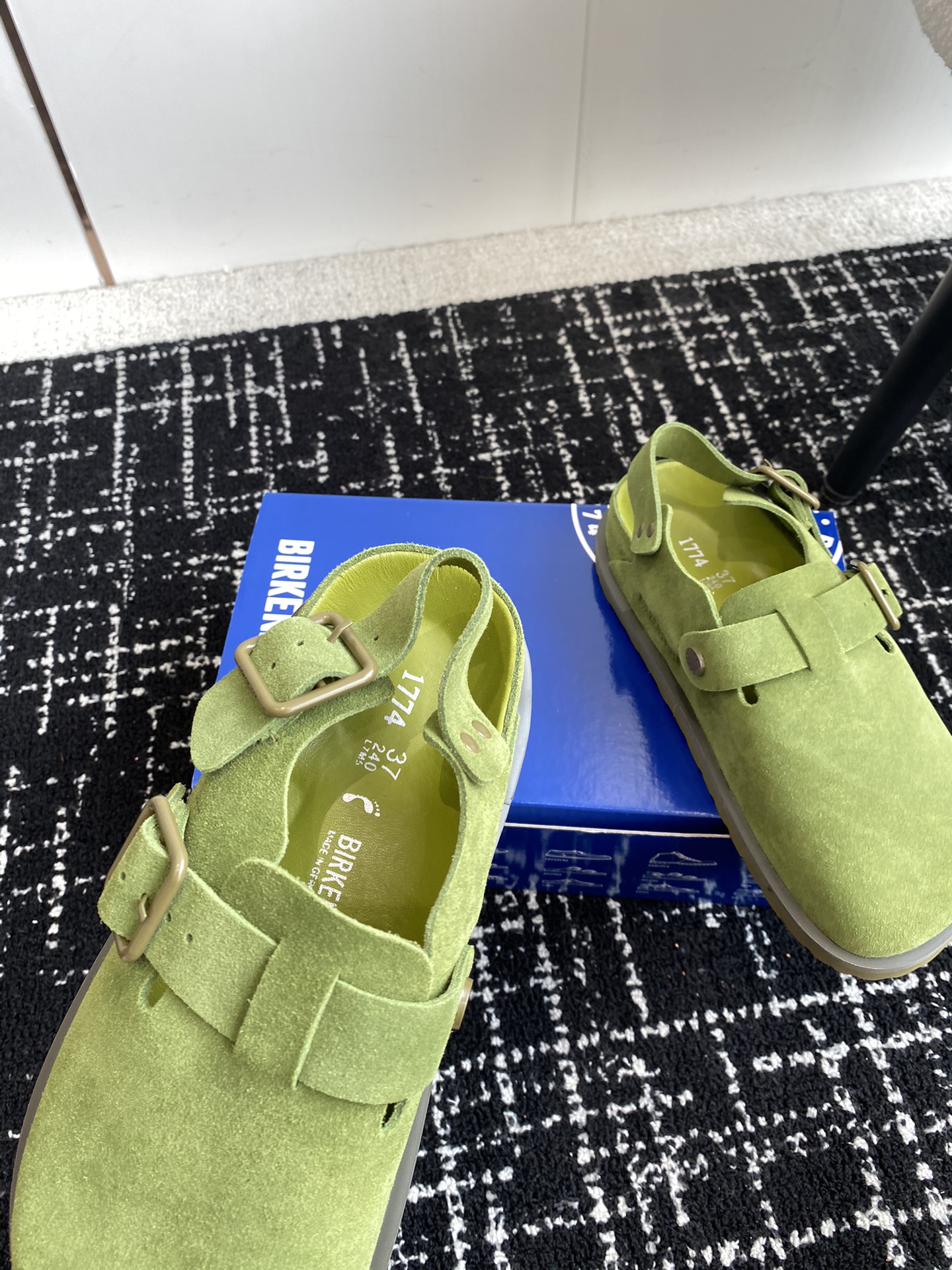 情侣款Birkenstock24ss新款1774系列包头拖这两个品牌刚出联名我就心动了代购找很久才买到货