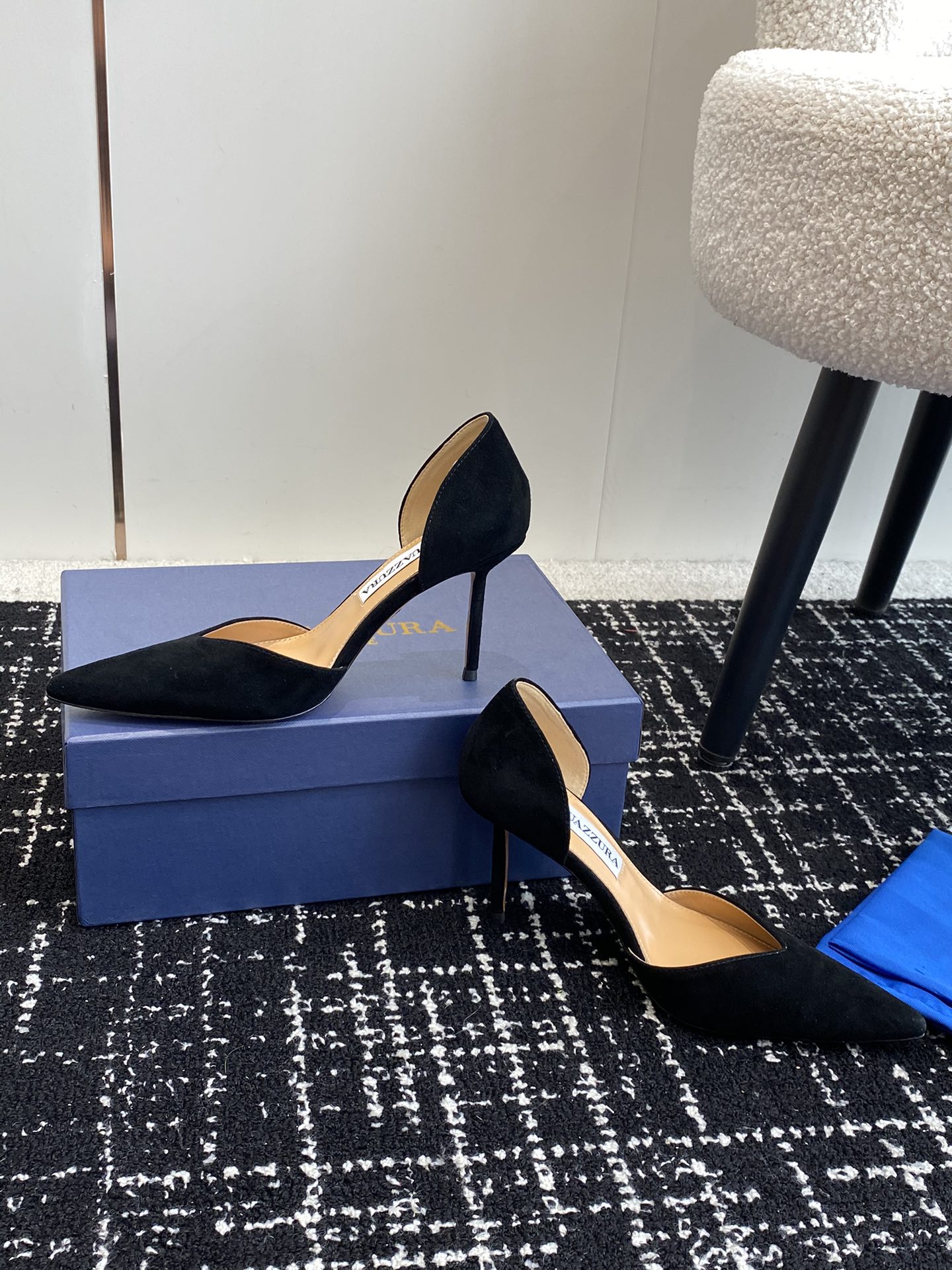 Aquazzura24ss惊艳火爆款菠萝王室贵族的钟爱雍容华贵气质高雅到手如图柜级品质面料进口麂皮/进口