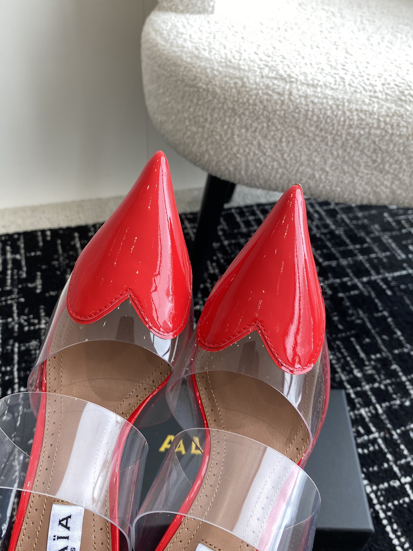 ALAÏAHIGHLOVE24ss春夏新款拖鞋外网大博人手一双的highlove高跟鞋来啦这款PVC高跟