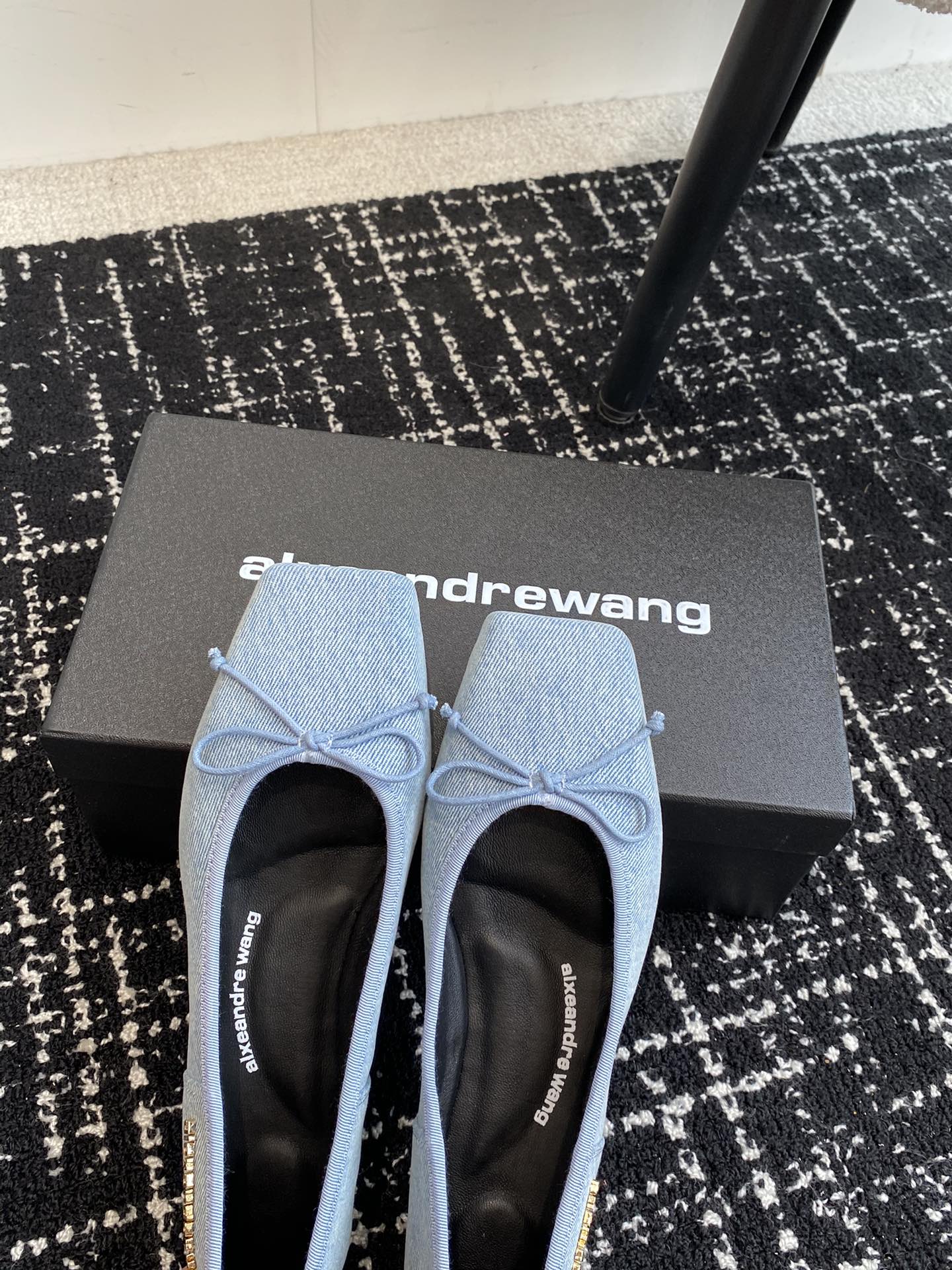 东莞alexanderwangnewarrival大王2024春夏方头芭蕾舞鞋新品小方头就是芭蕾舞鞋最真