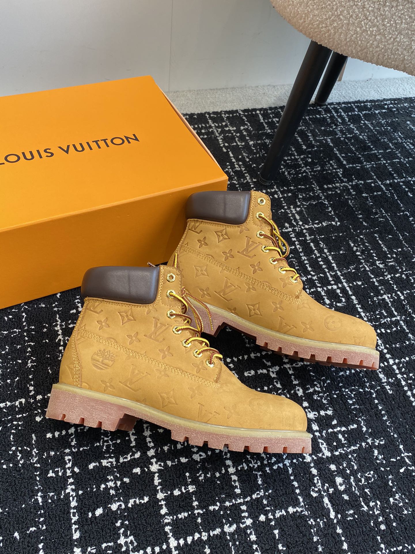 LouisVuittonxTimberland联名ViaInstagramLv24ss早秋添柏岚大黄靴今