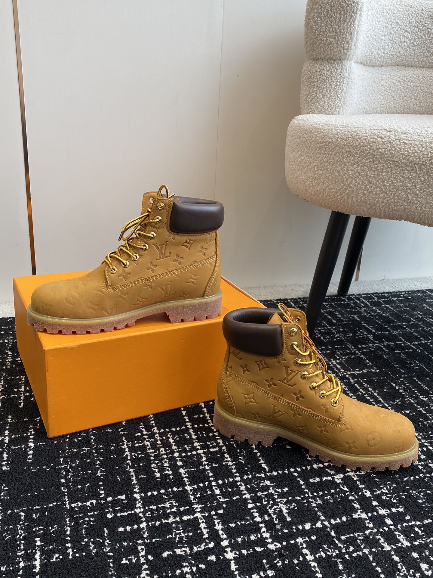 LouisVuittonxTimberland联名ViaInstagramLv24ss早秋添柏岚大黄靴今