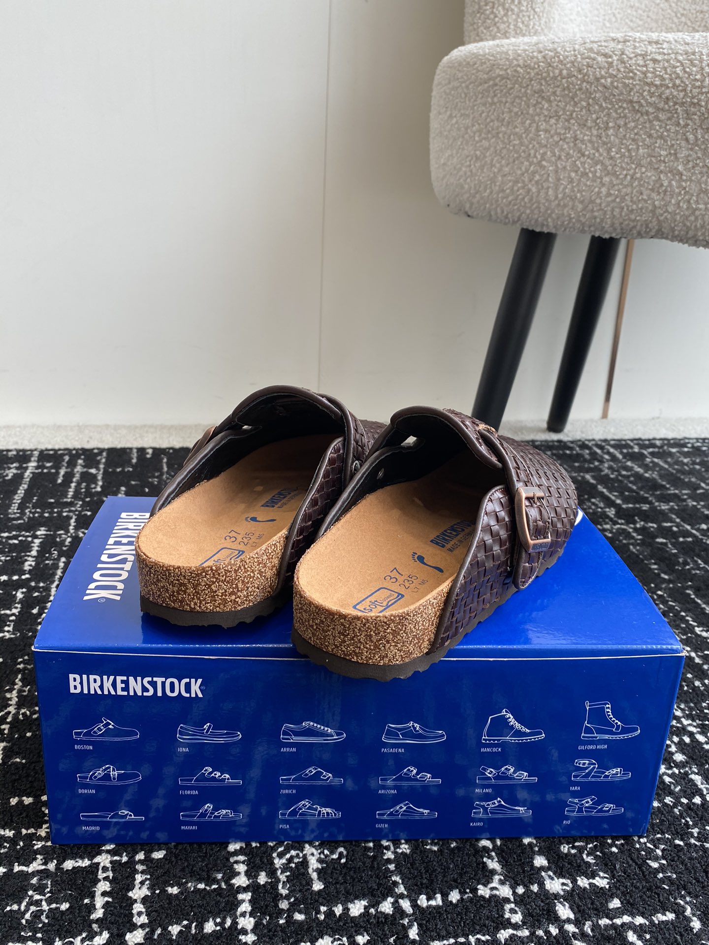 BIRKENSTOCK情侣款博肯真软木潮流时尚系带休闲包头拖人体工程学设计符合脚形的脚床软木材质穿着超级