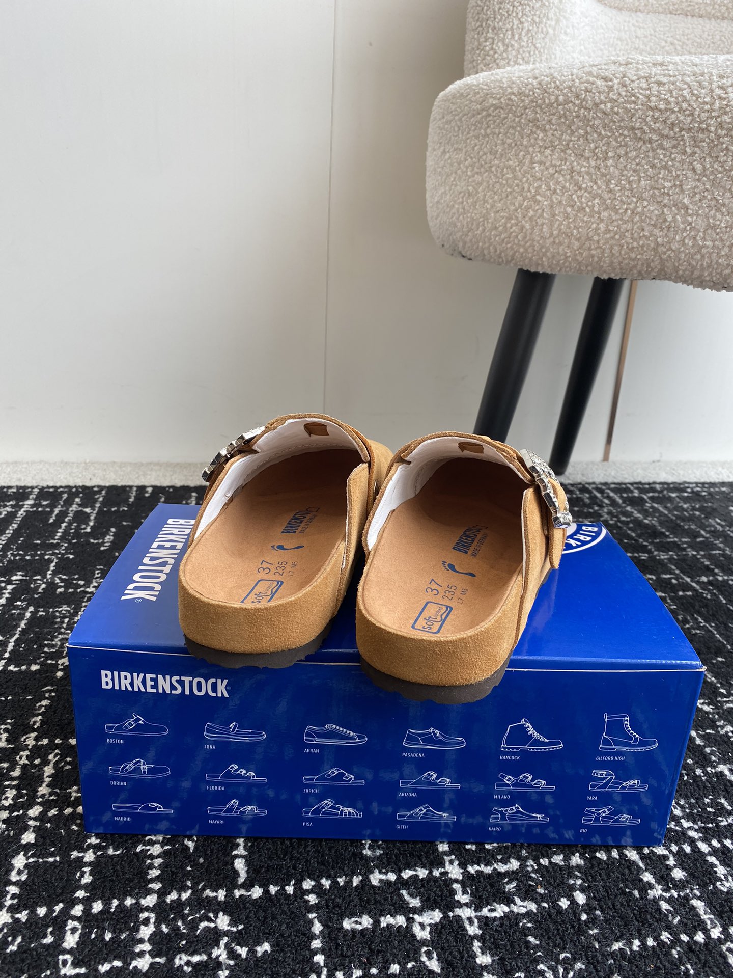 BIRKENSTOCK24ss秋冬博肯真软木潮流时尚钻扣休闲包头拖人体工程学设计符合脚形的脚床软木材质穿