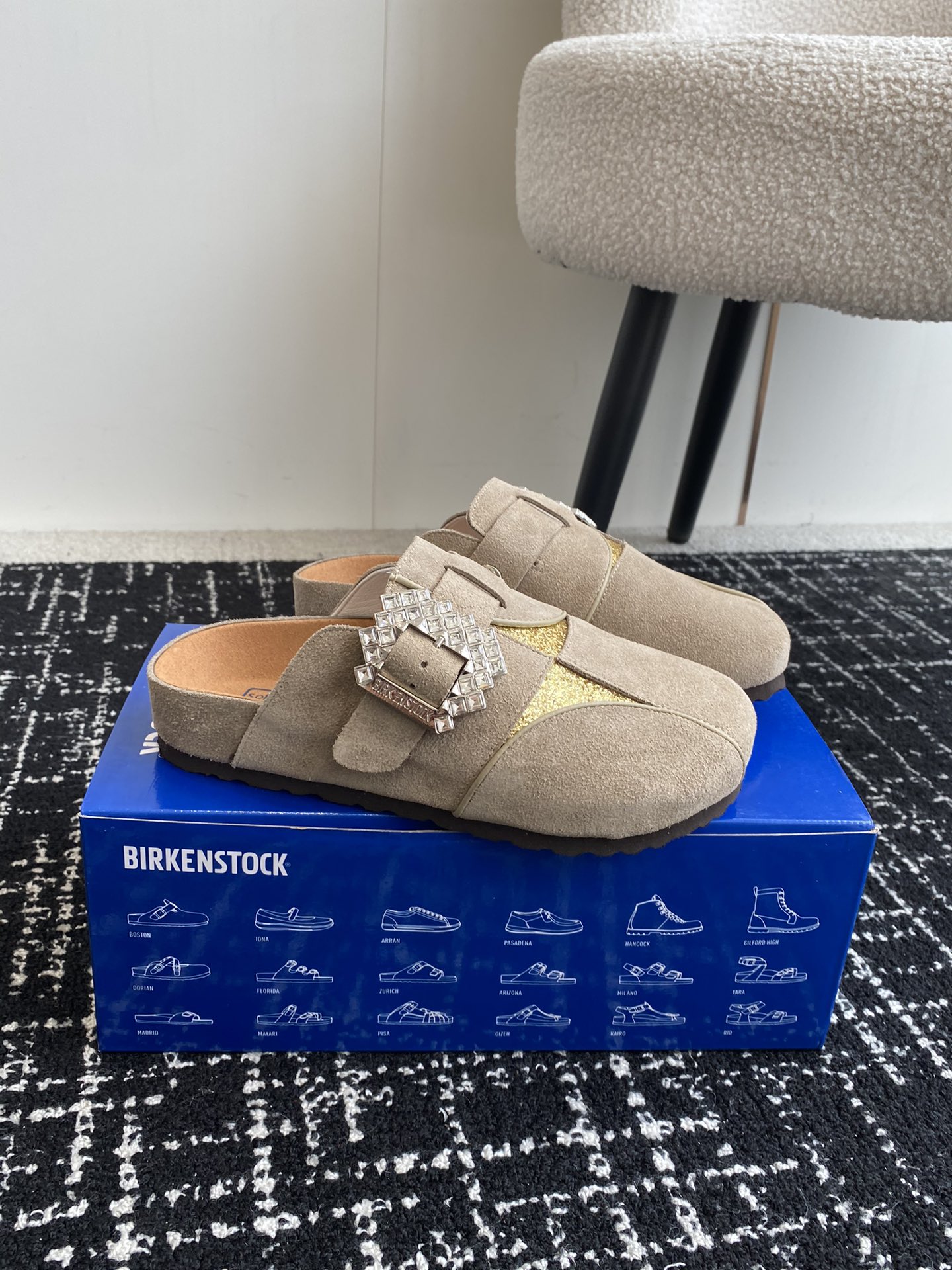 BIRKENSTOCK24ss秋冬博肯真软木潮流时尚钻扣休闲包头拖人体工程学设计符合脚形的脚床软木材质穿