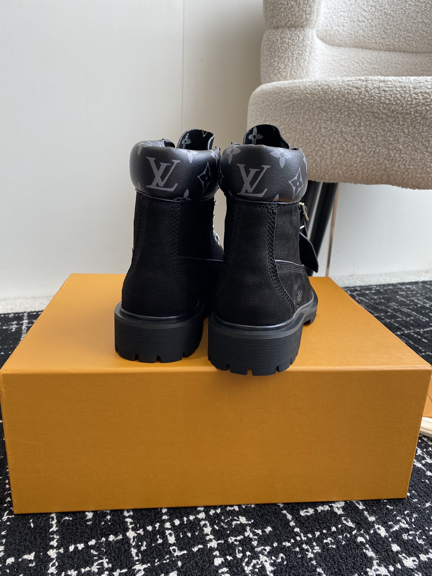 代购级LouisVuittonxTimberland联名ViaInstagramLv24ss早秋添柏岚大