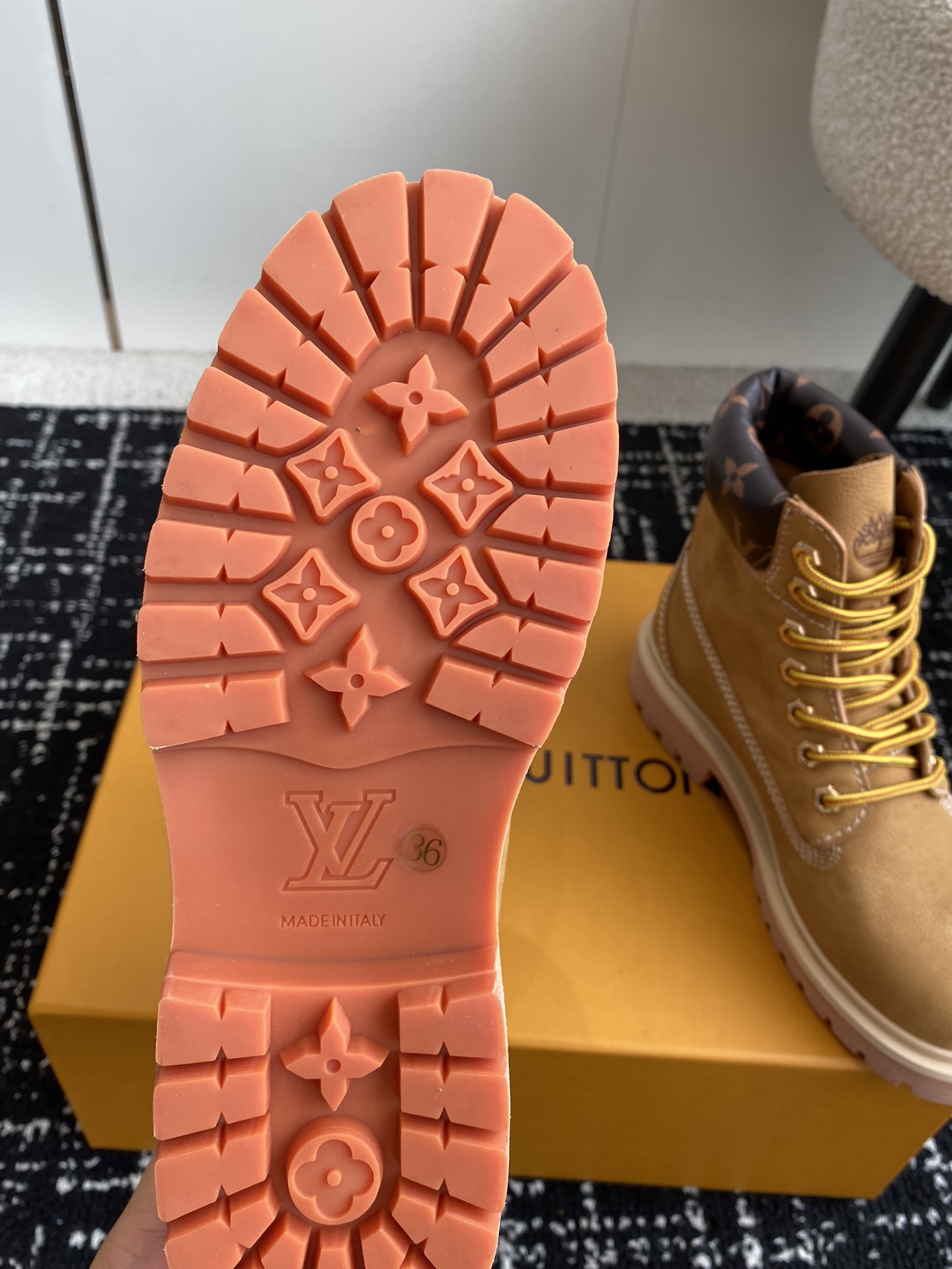 代购级LouisVuittonxTimberland联名ViaInstagramLv24ss早秋添柏岚大