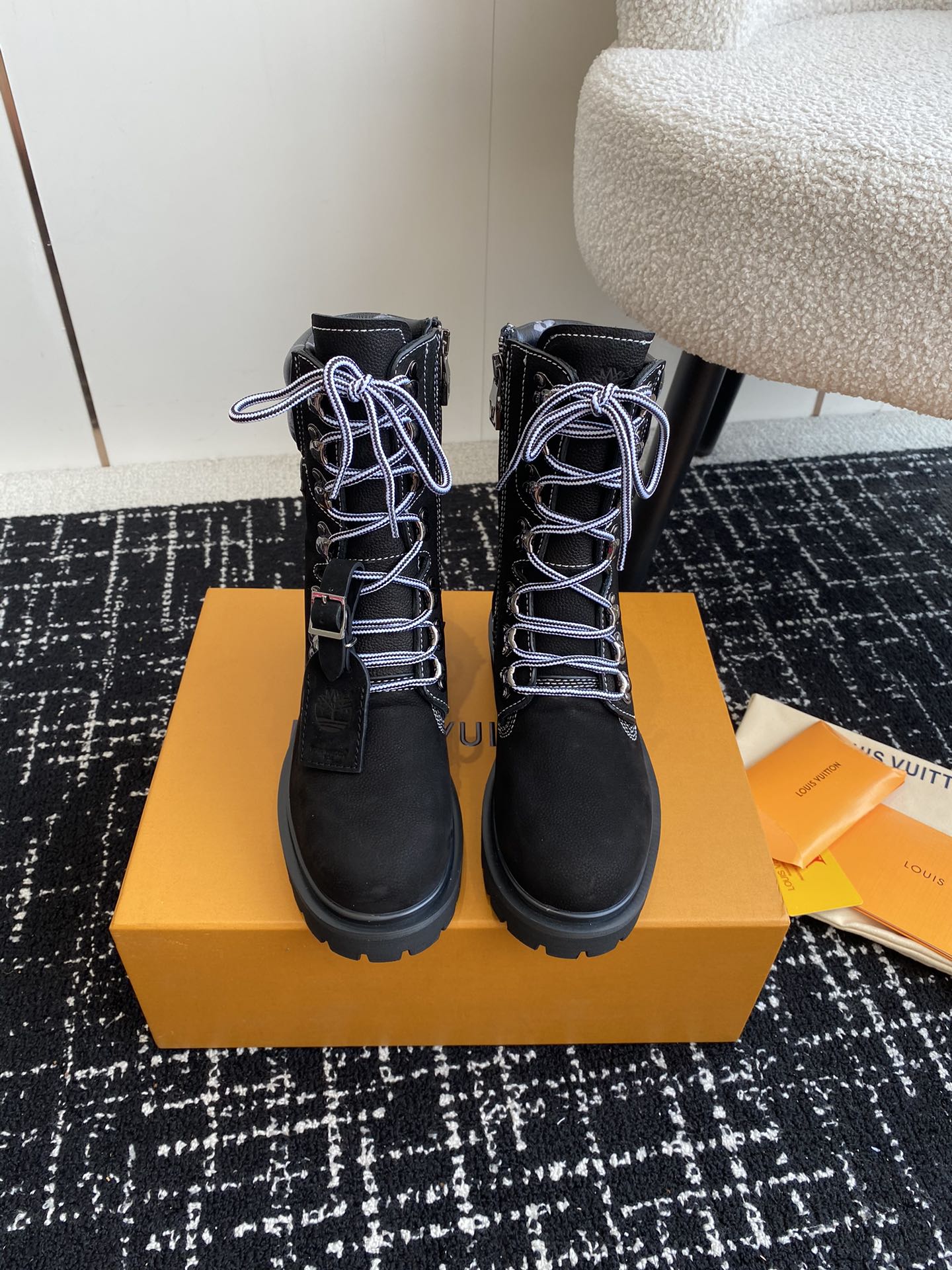 代购级LouisVuittonxTimberland联名ViaInstagramLv24ss早秋添柏岚大