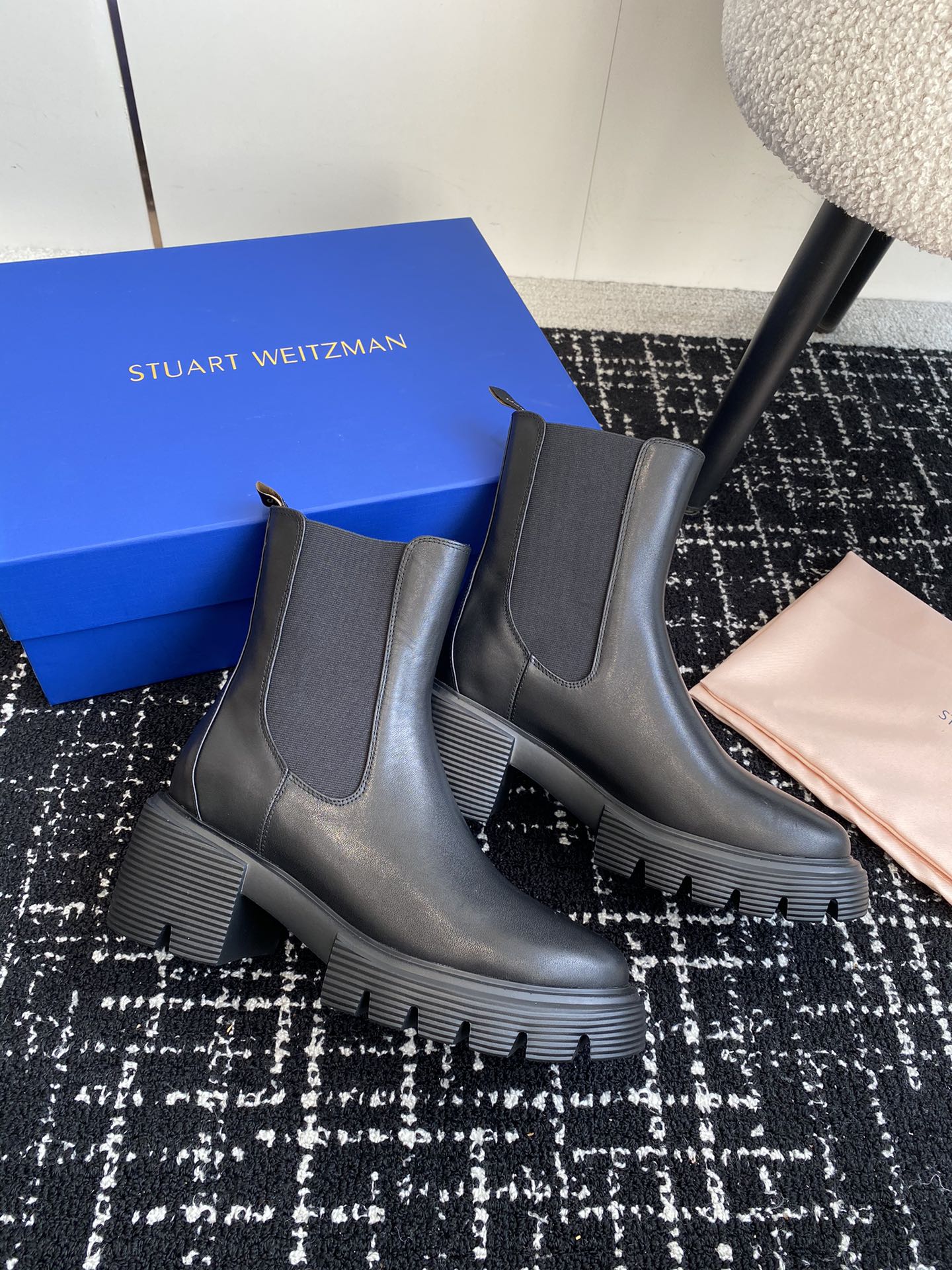 stuartweitzmanfw24ssnewarrival杨紫大姐姐同款一脚蹬松紧机车靴短靴sw新款厚