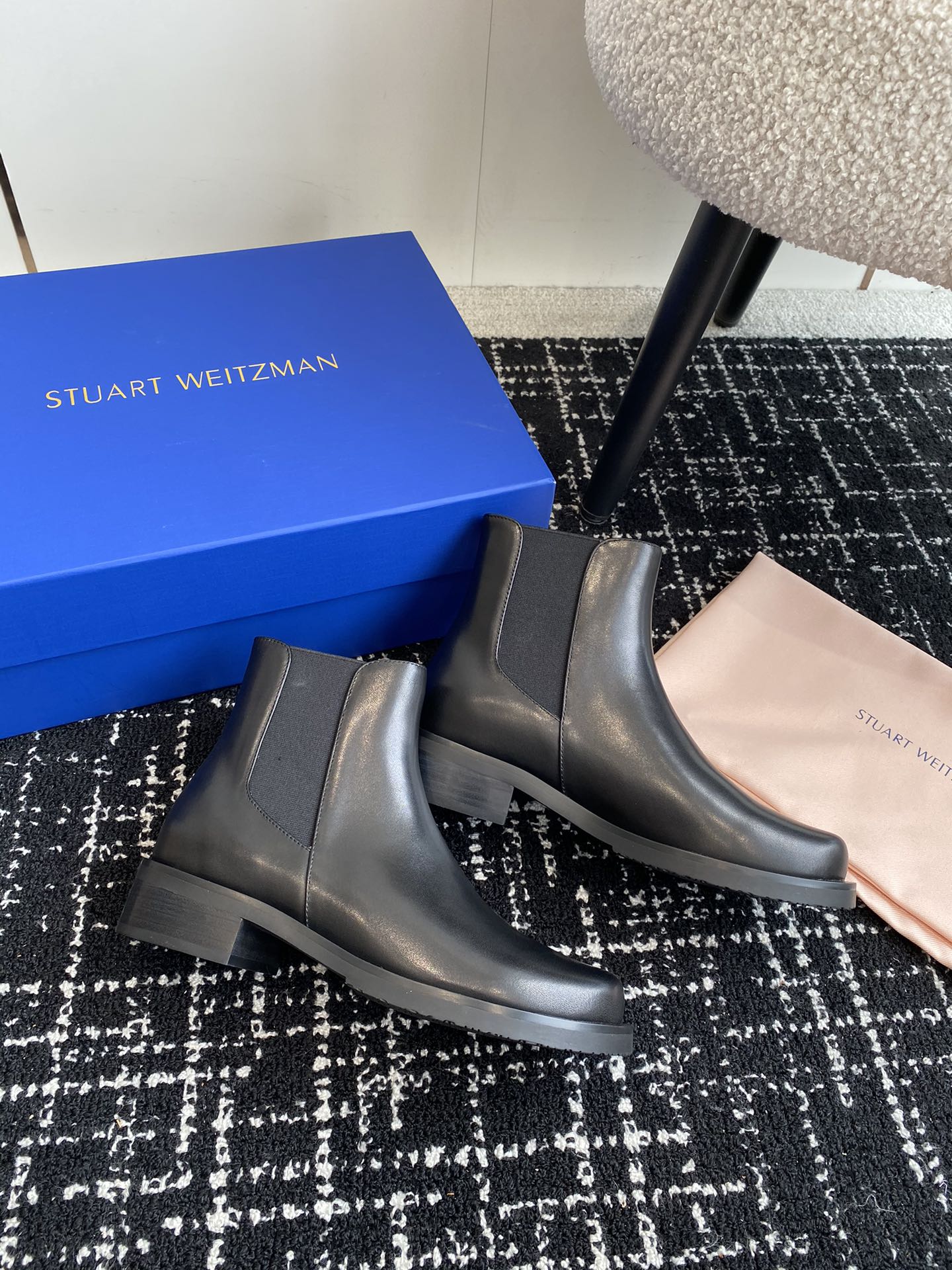 stuartweitzmanfw24ssnewarrival杨紫大姐姐同款一脚蹬松紧机车靴短靴sw新款厚