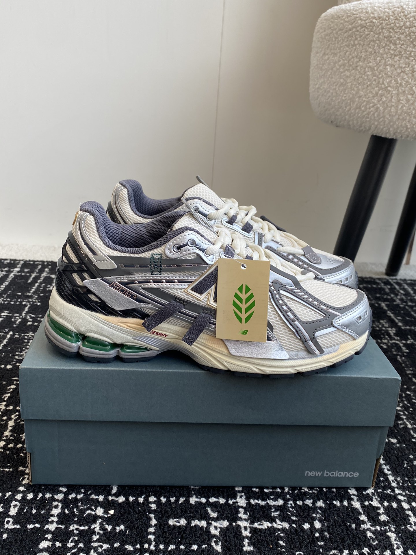 纯原单版本运动鞋码NewBalanceML1906D情侣款复古跑鞋！采用双密度内侧鞋底ACTEVAlit