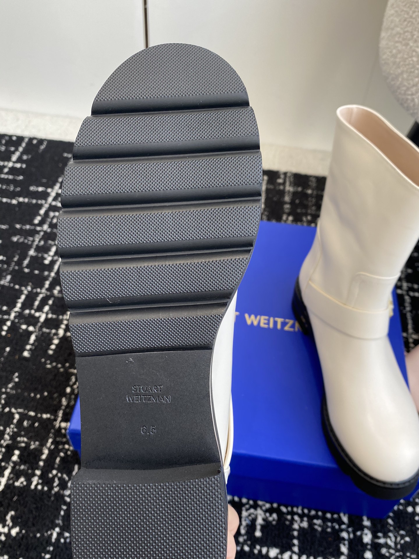 东莞stuartweitzmanfw24newarrival杨紫大姐姐同款搭扣机车靴sw新款厚底马丁靴百