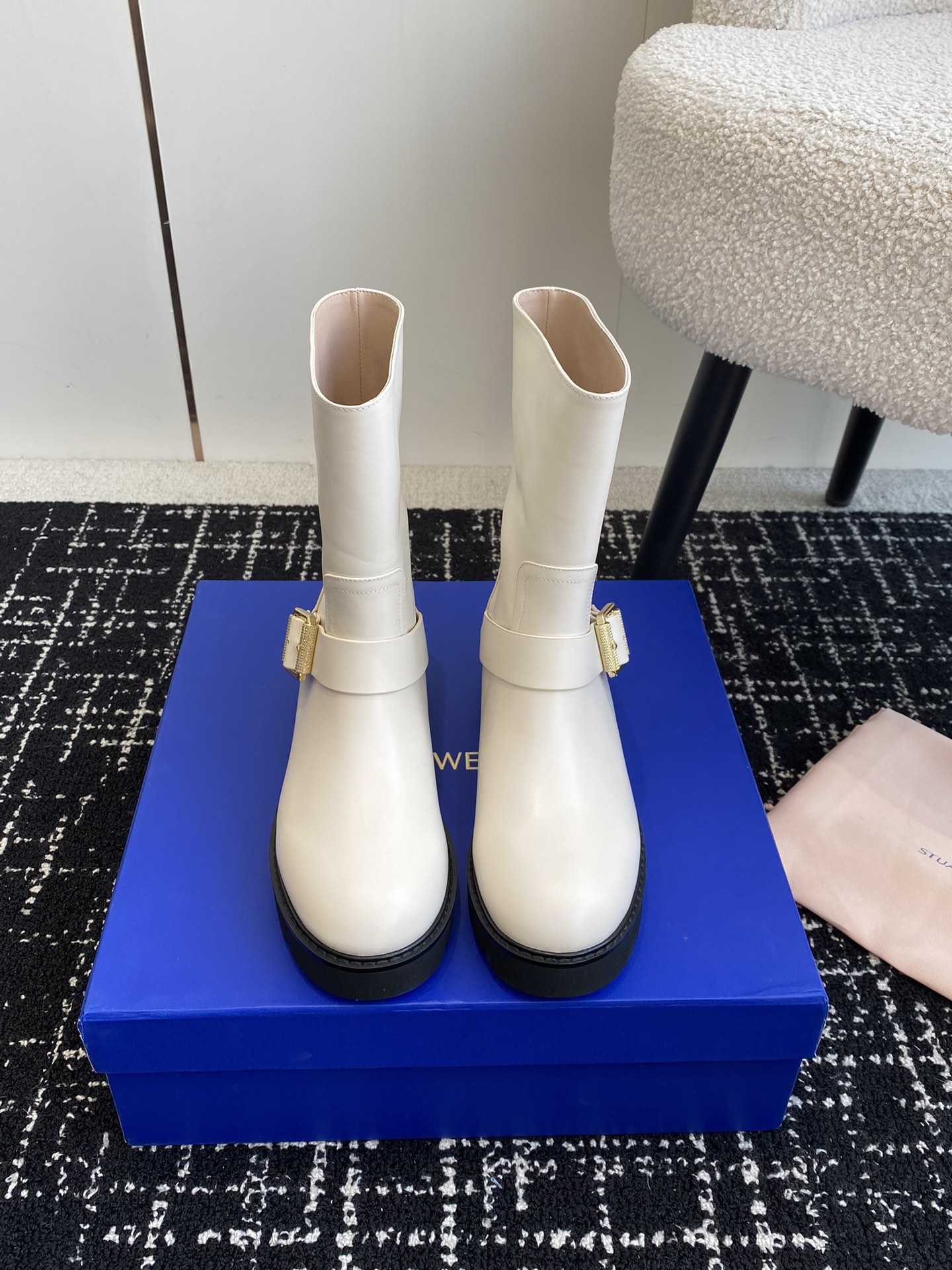 东莞stuartweitzmanfw24newarrival杨紫大姐姐同款搭扣机车靴sw新款厚底马丁靴百