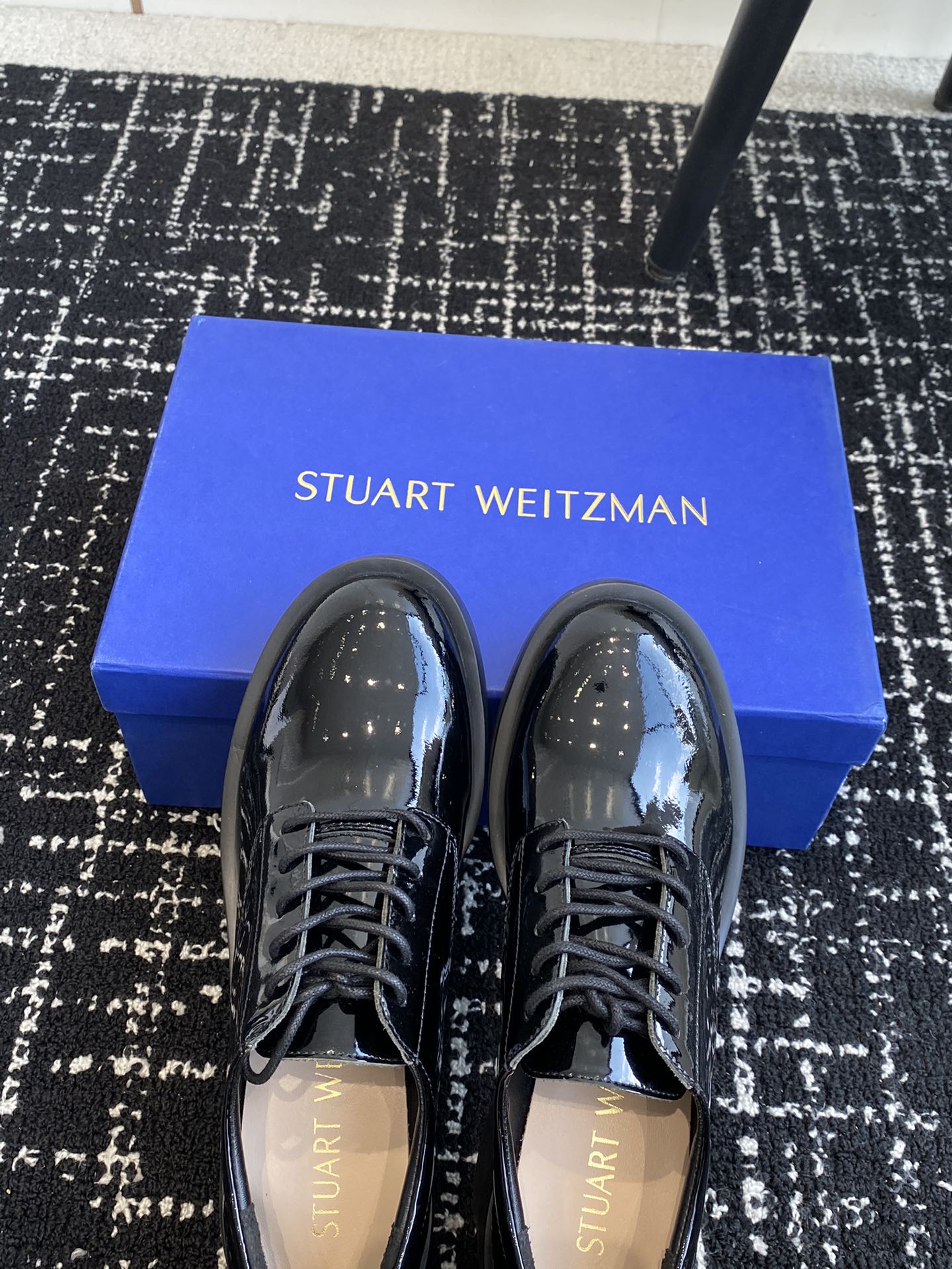 东莞原单️有半码StuartWeitzma24ss秋冬季新款厚底小皮鞋匠心品质精湛工艺SW思缇韦曼作为精