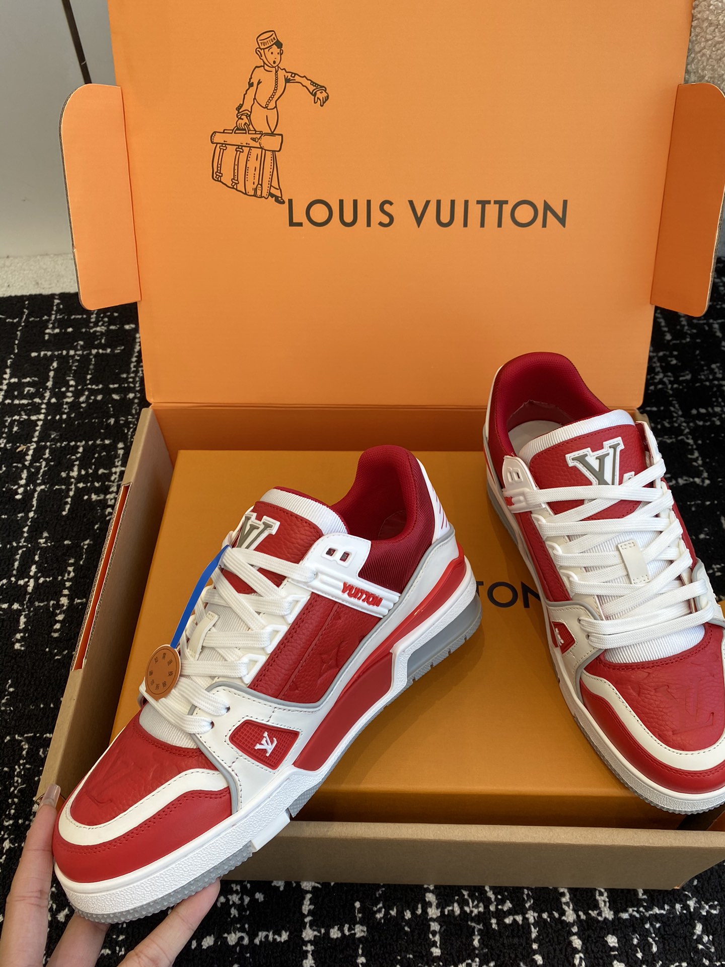 代购级官网同步️盒包装LouisVuitton24ss驴家的爆款！trainer板鞋每个人都必须入的款绝