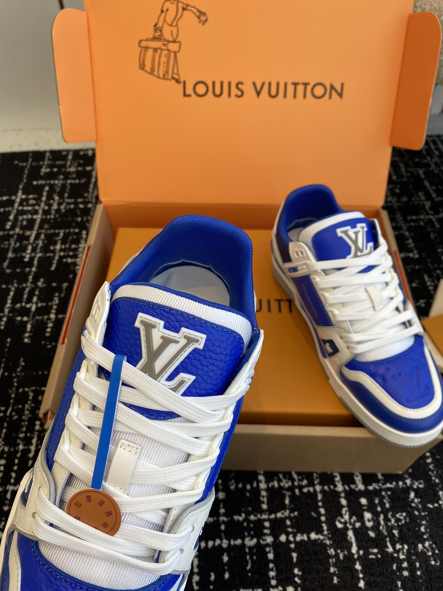 代购级官网同步️盒包装LouisVuitton24ss驴家的爆款！trainer板鞋每个人都必须入的款绝