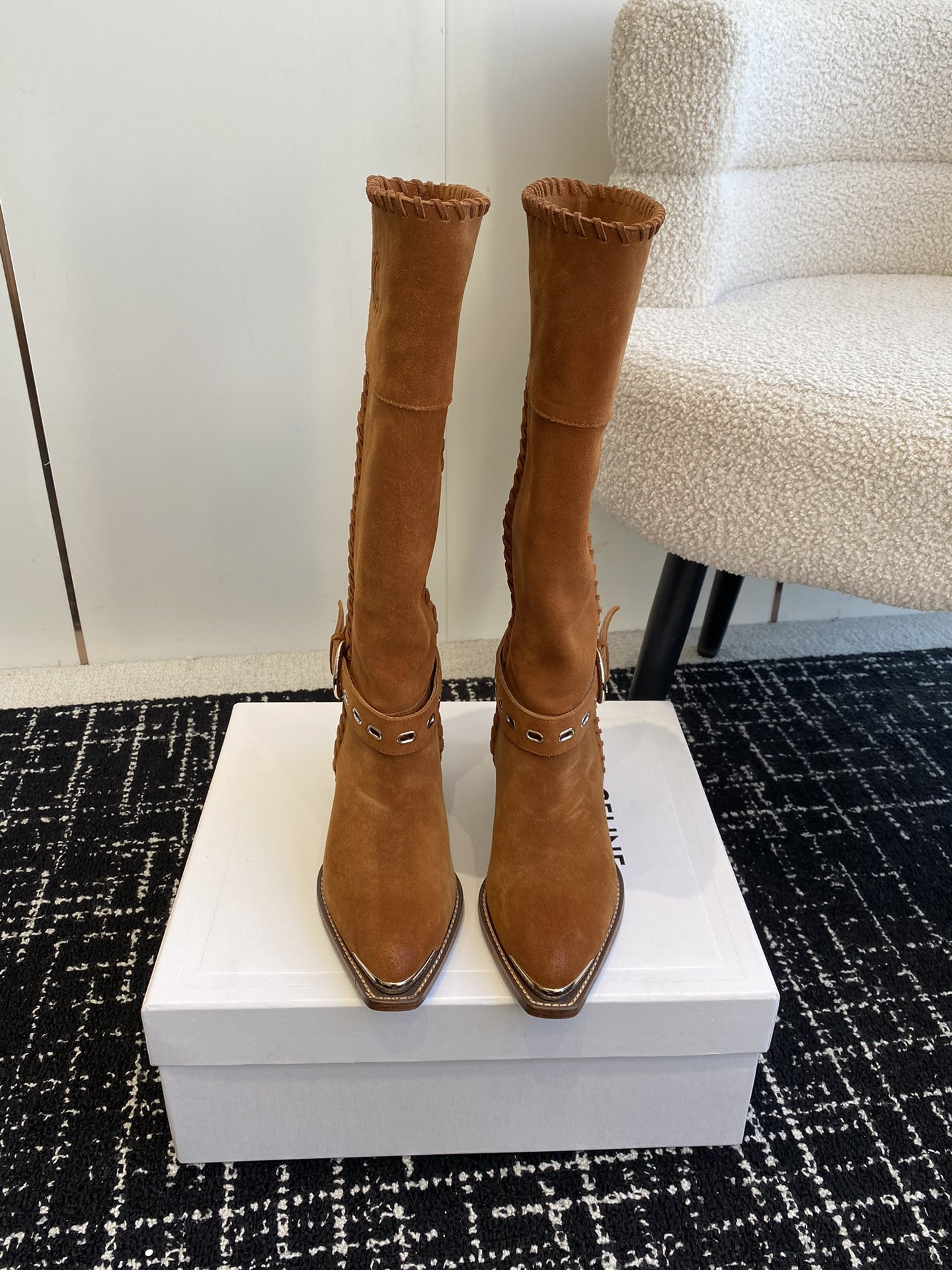 Celine Bottes Longues Cuir de veau Chamois vache Genuine Leather Peau mouton Collection automne – hiver Vintage