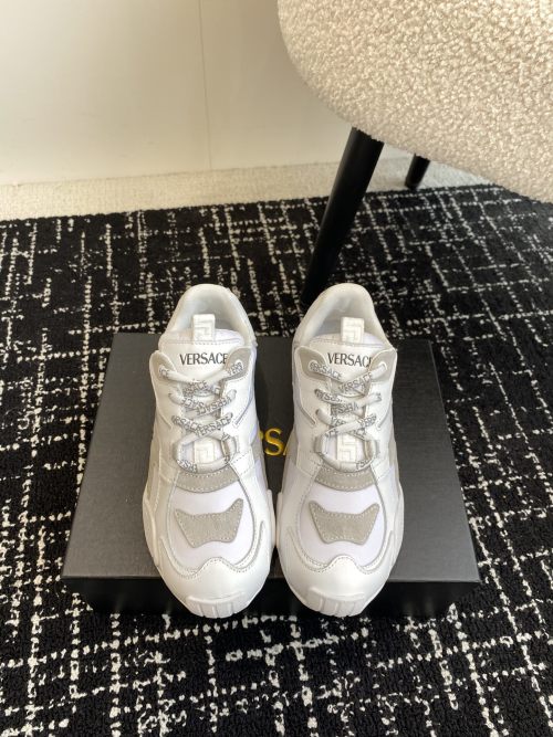 Versace 25SS Spring/Summer Sneakers - Couple Style 1 Versace 25SS Spring/Summer Sneakers - Couple Style