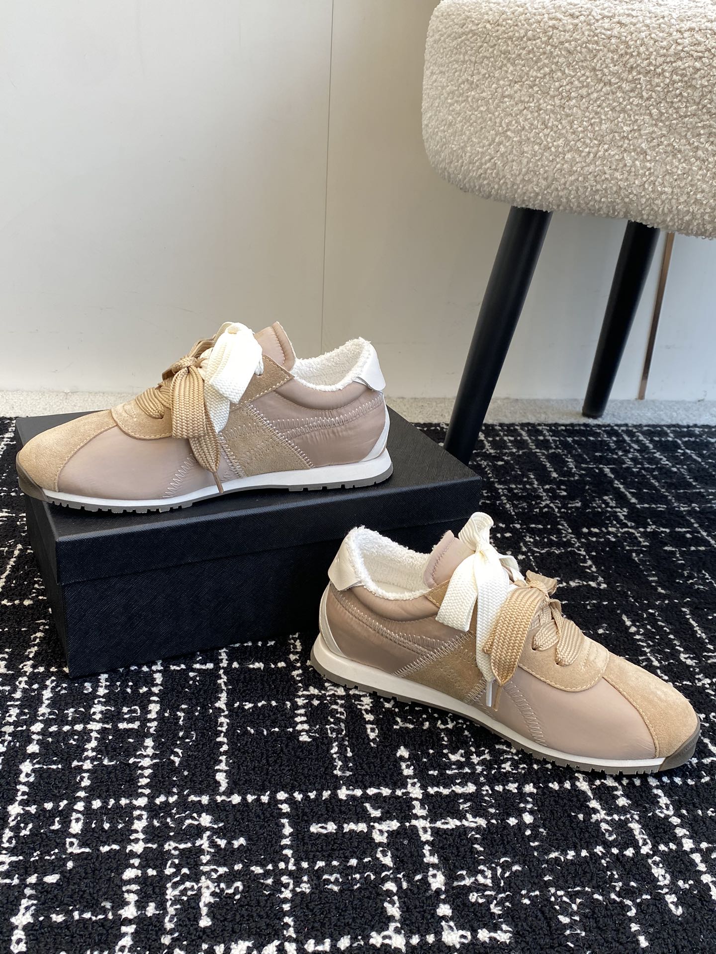 东莞代购级
鬼冢虎Onitsuka A55 时尚休闲复古运动鞋 阿甘鞋

Onitsuka Tiger从