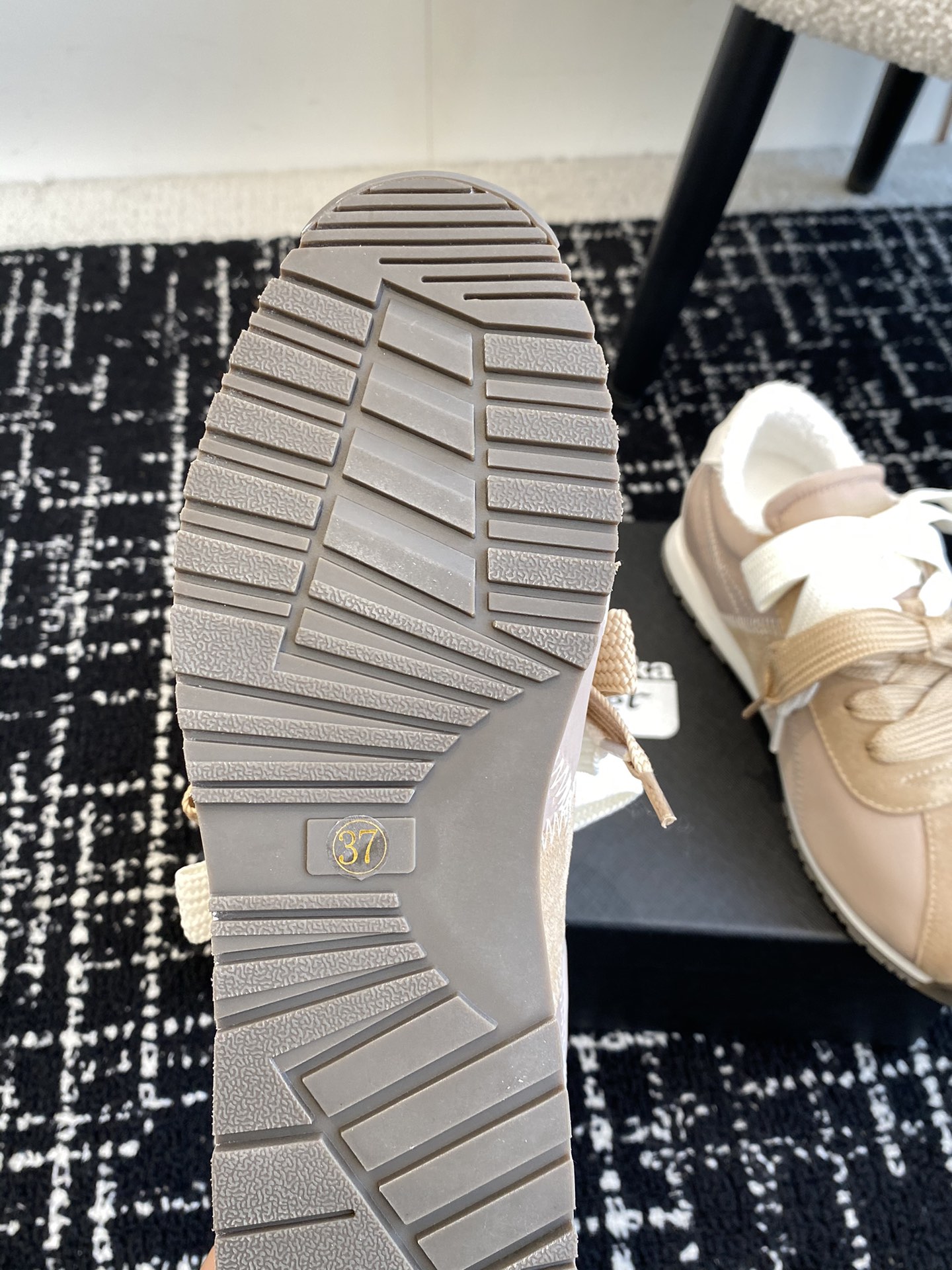 东莞代购级
鬼冢虎Onitsuka A55 时尚休闲复古运动鞋 阿甘鞋

Onitsuka Tiger从