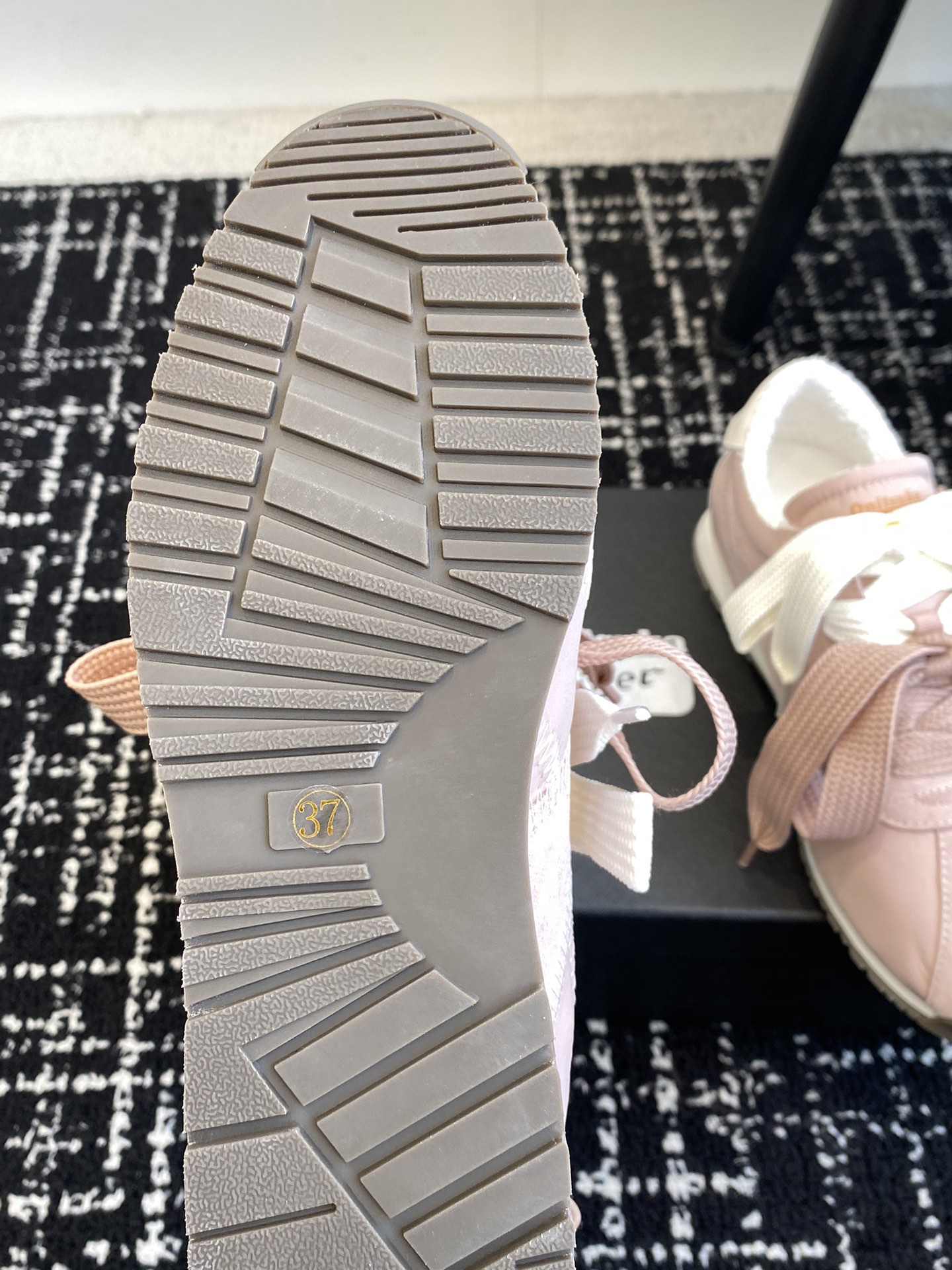 东莞代购级
鬼冢虎Onitsuka A55 时尚休闲复古运动鞋 阿甘鞋

Onitsuka Tiger从