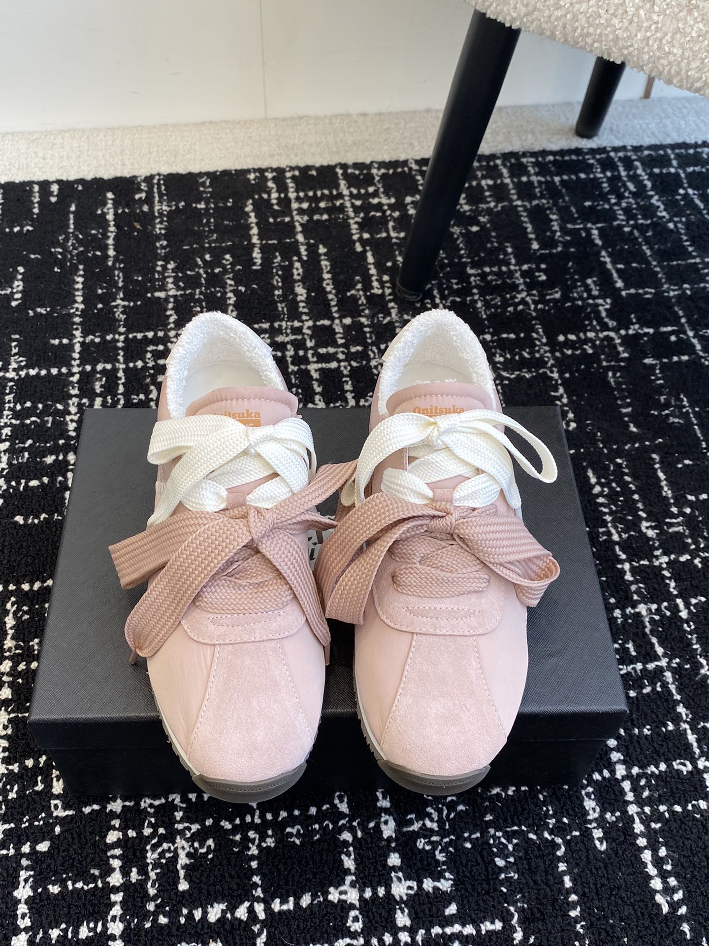 东莞代购级
鬼冢虎Onitsuka A55 时尚休闲复古运动鞋 阿甘鞋

Onitsuka Tiger从